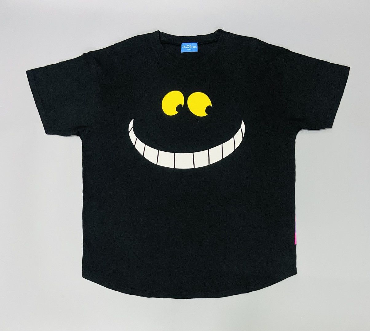 Disney Cheshire Cat Disney's Alice in Wonderland. Size US L / EU 52-54 / 3 - 3 Thumbnail