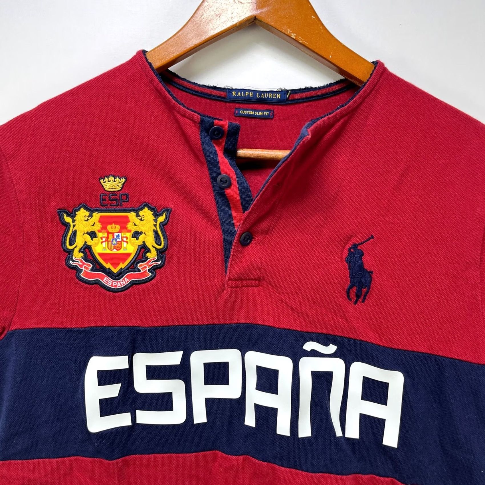 Polo Ralph Lauren Polo Ralph Lauren Spain Espana Pony Shirt L Red Vintage Shirt Men Short Sleeve Polo Ralph Lauren Shirt Large Red Size US L / EU 52-54 / 3 - 2 Thumbnail
