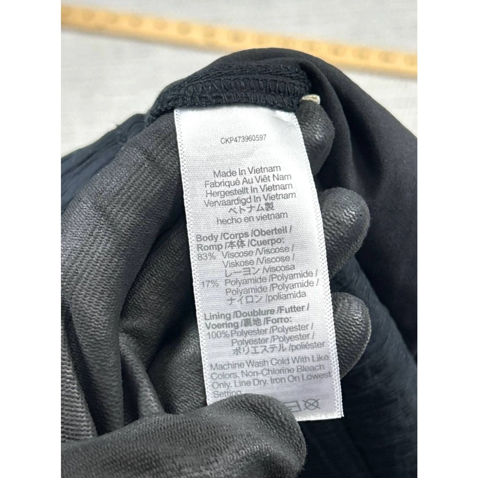 Madewell VINTAGE Madewell Pants Womens PL Black Cropped Crepe Straight Leg High Rise Cropped Occasion Casual Womens Size 36" / US 14 / IT 50 - 7 Thumbnail