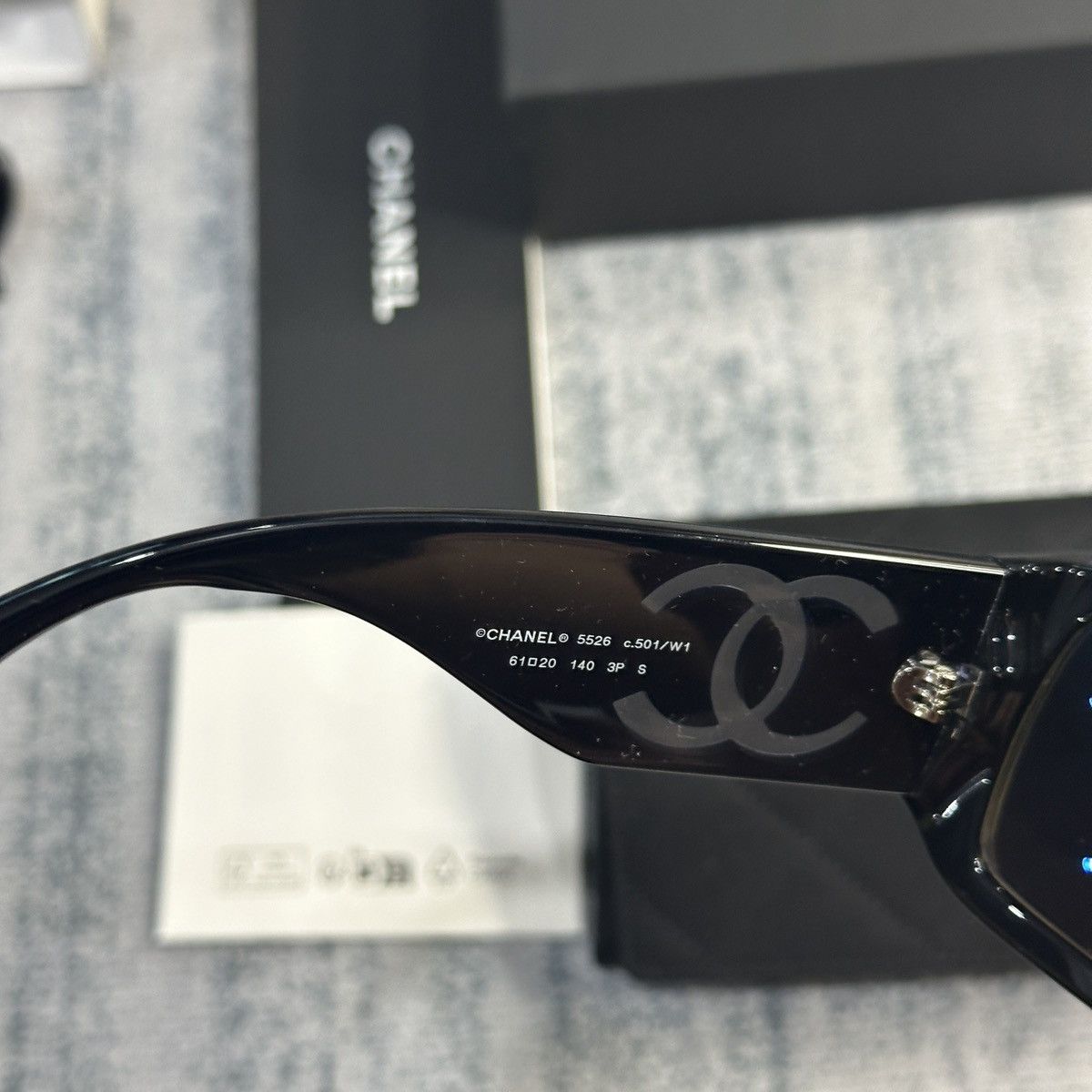Chanel CHANEL 0CH5526 C501W1 SUNGLASSES Size ONE SIZE - 9 Thumbnail