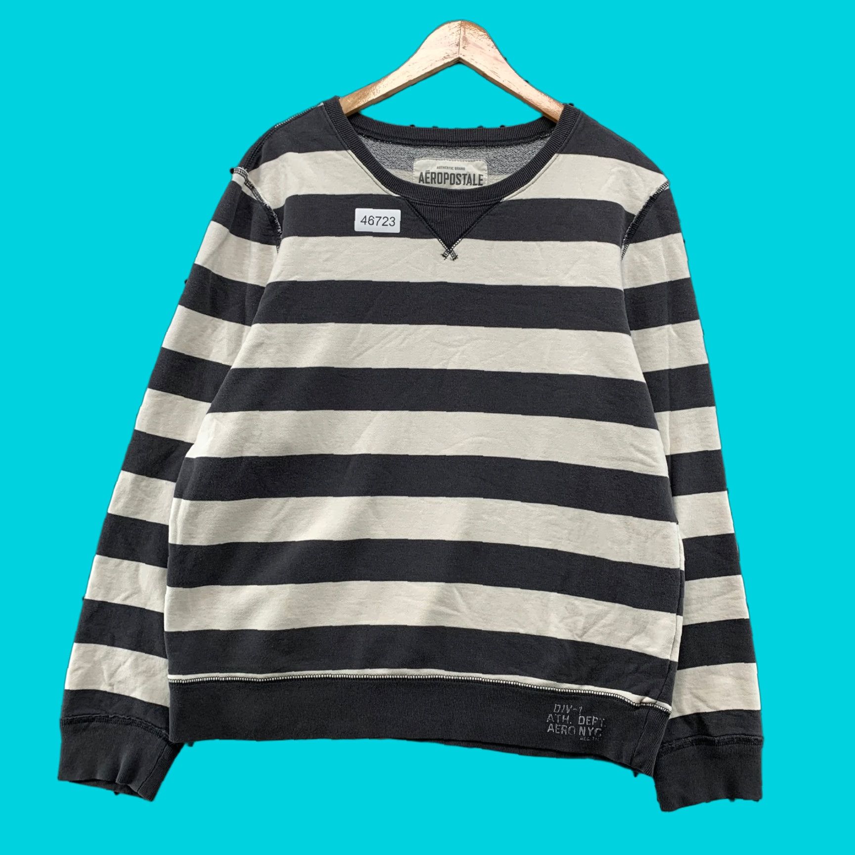 Aeropostale VINTAGE Aeropostale Sweater Mens 2XL Gray White Military Striped Long Sleeve Size US XXL / EU 58 / 5 - 1 Thumbnail