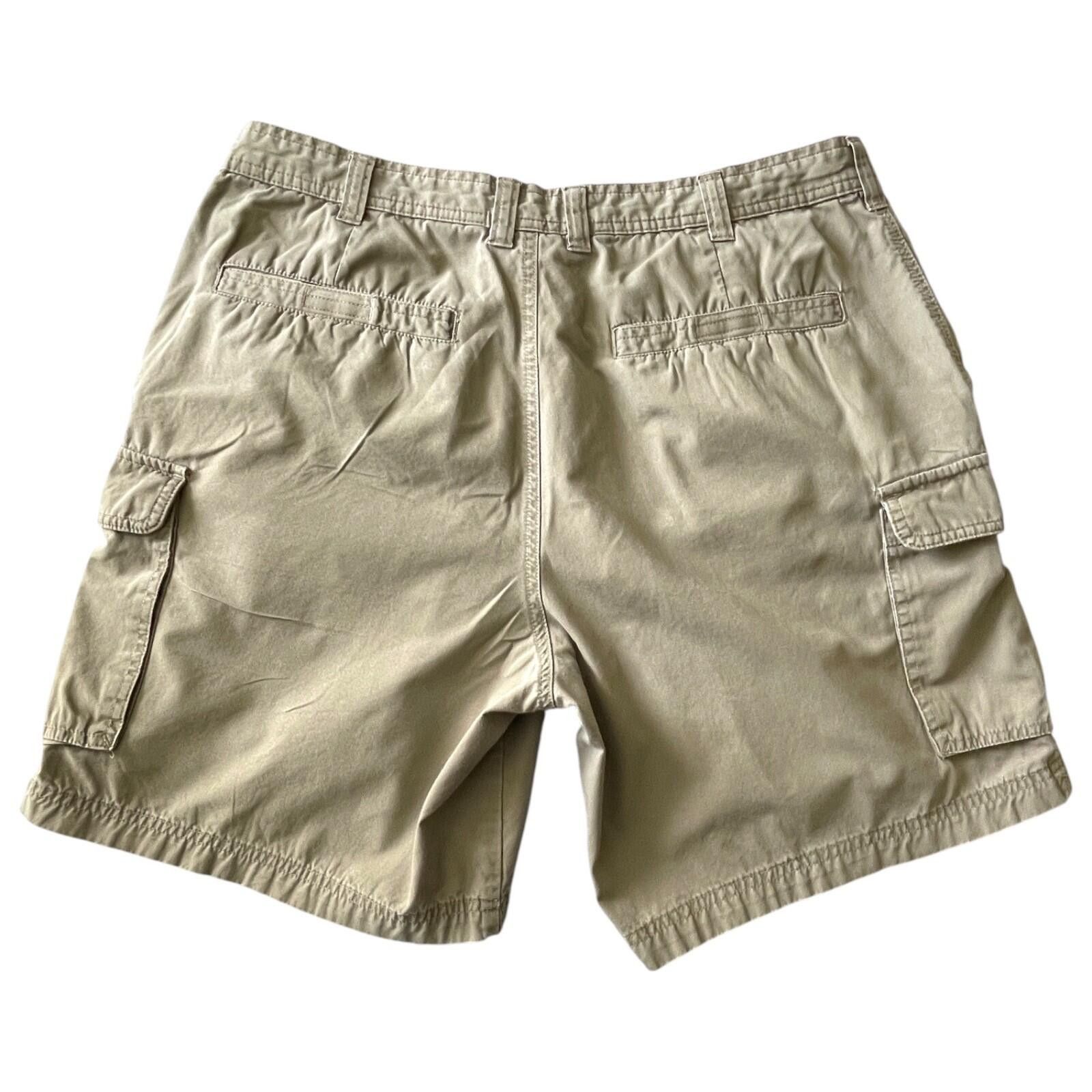 Columbia Columbia Men's Cargo Shorts Size 36 Beige Cotton 7" Inseam Size US 36 / EU 52 - 2 Thumbnail