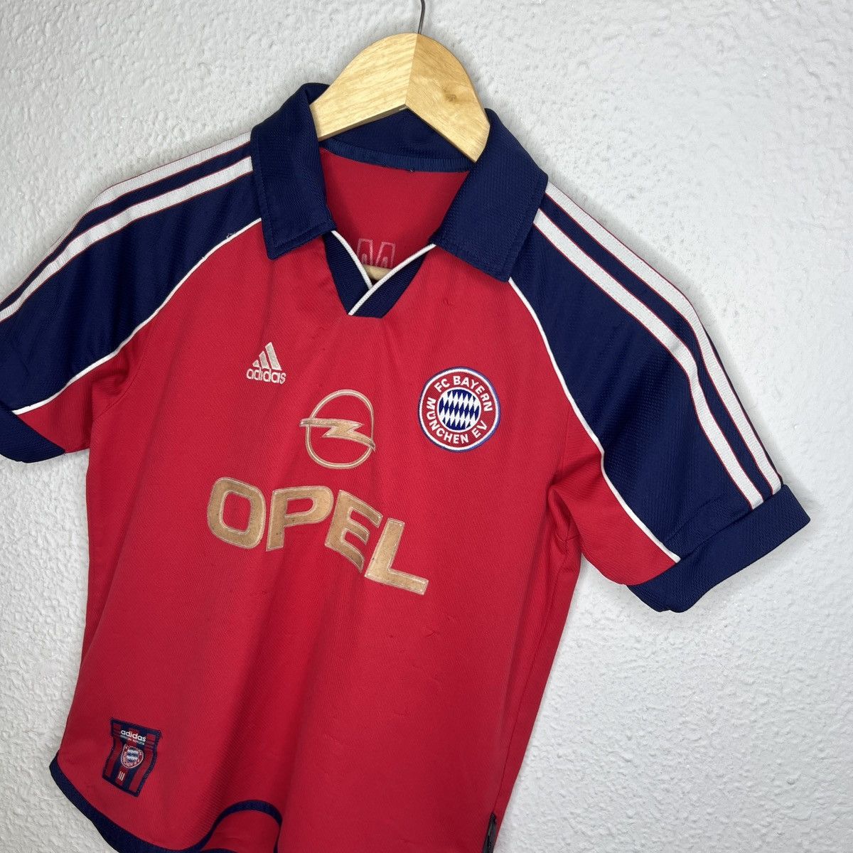 Adidas × Vintage Vintage Adidas Bayern Munich Navy Red Jersey 90s Tshirt Kit Size US XS / EU 42 / 0 - 3 Thumbnail