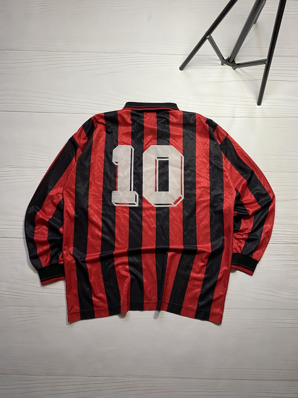 Vintage Vintage Romford F.C. Home Shirt 1992–95 #10 Match Worn Size US XL / EU 56 / 4 - 2 Thumbnail