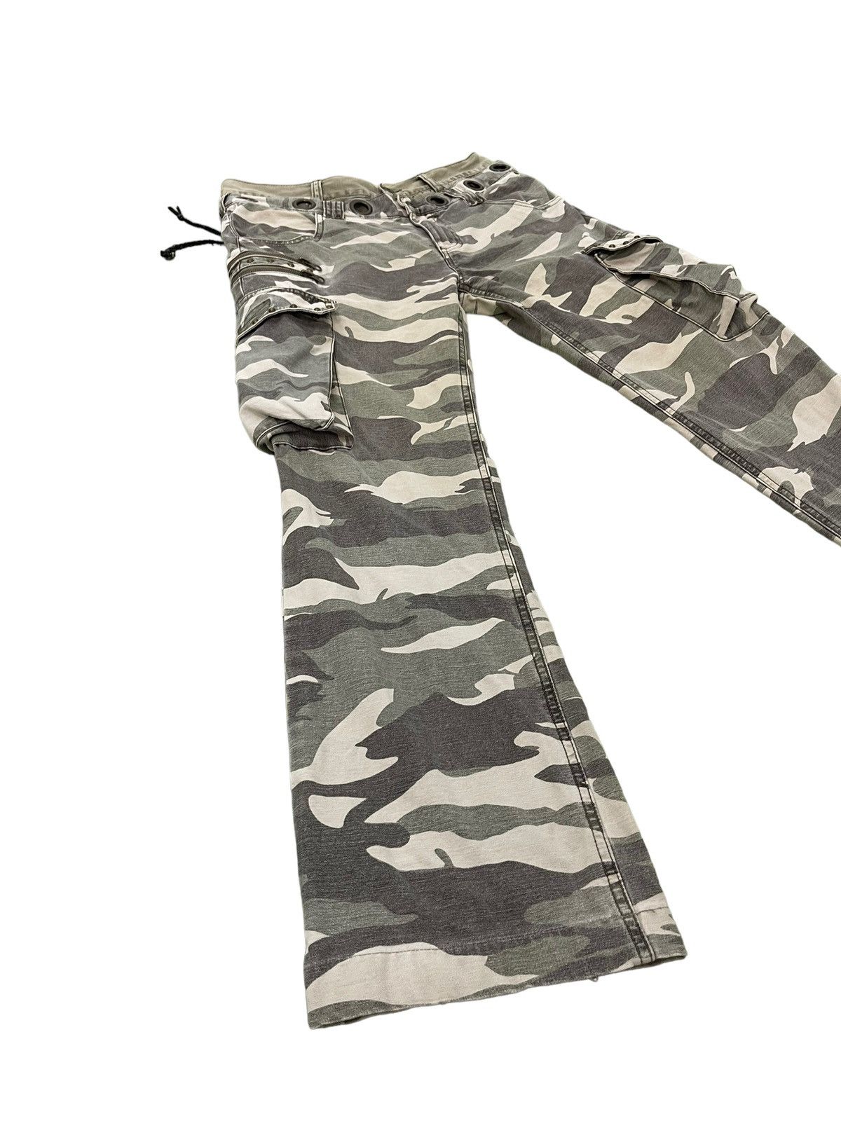 Japanese Brand Double Waist Cargo In The Attic Homme Camo Regular 7🟦9 Size US 31 - 2 Thumbnail
