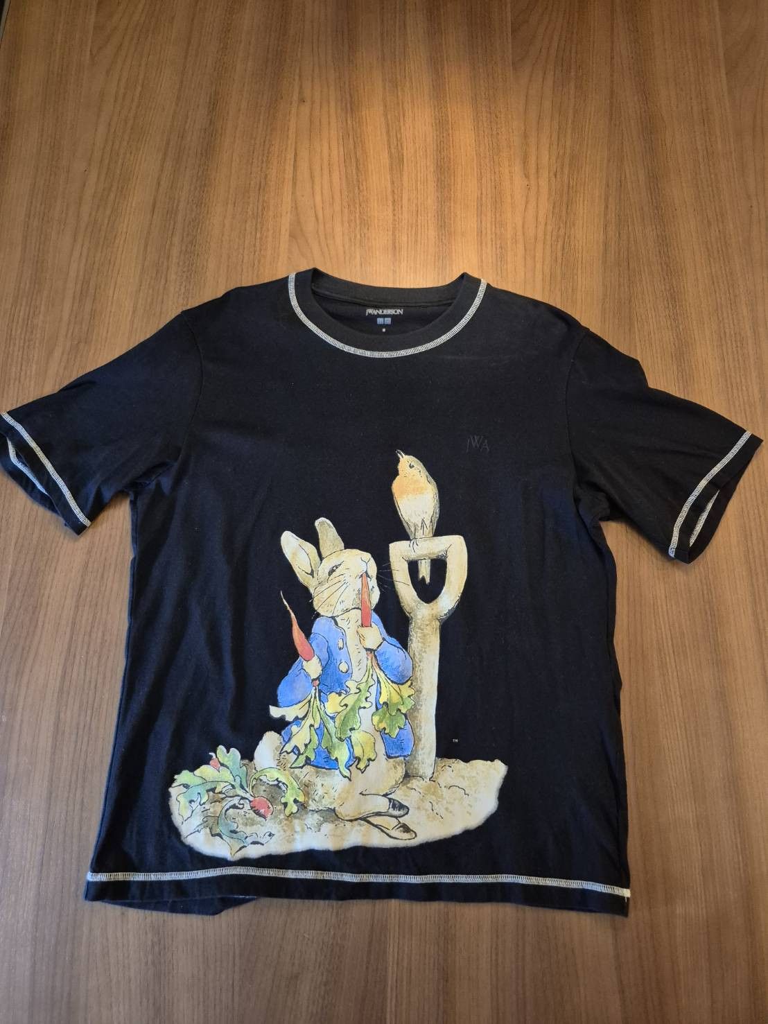 JW Anderson × Uniqlo J.W. Anderson x Uniqlo Peter Rabbit Black T Shirt Medium Size US M / EU 48-50 / 2 - 1 Thumbnail