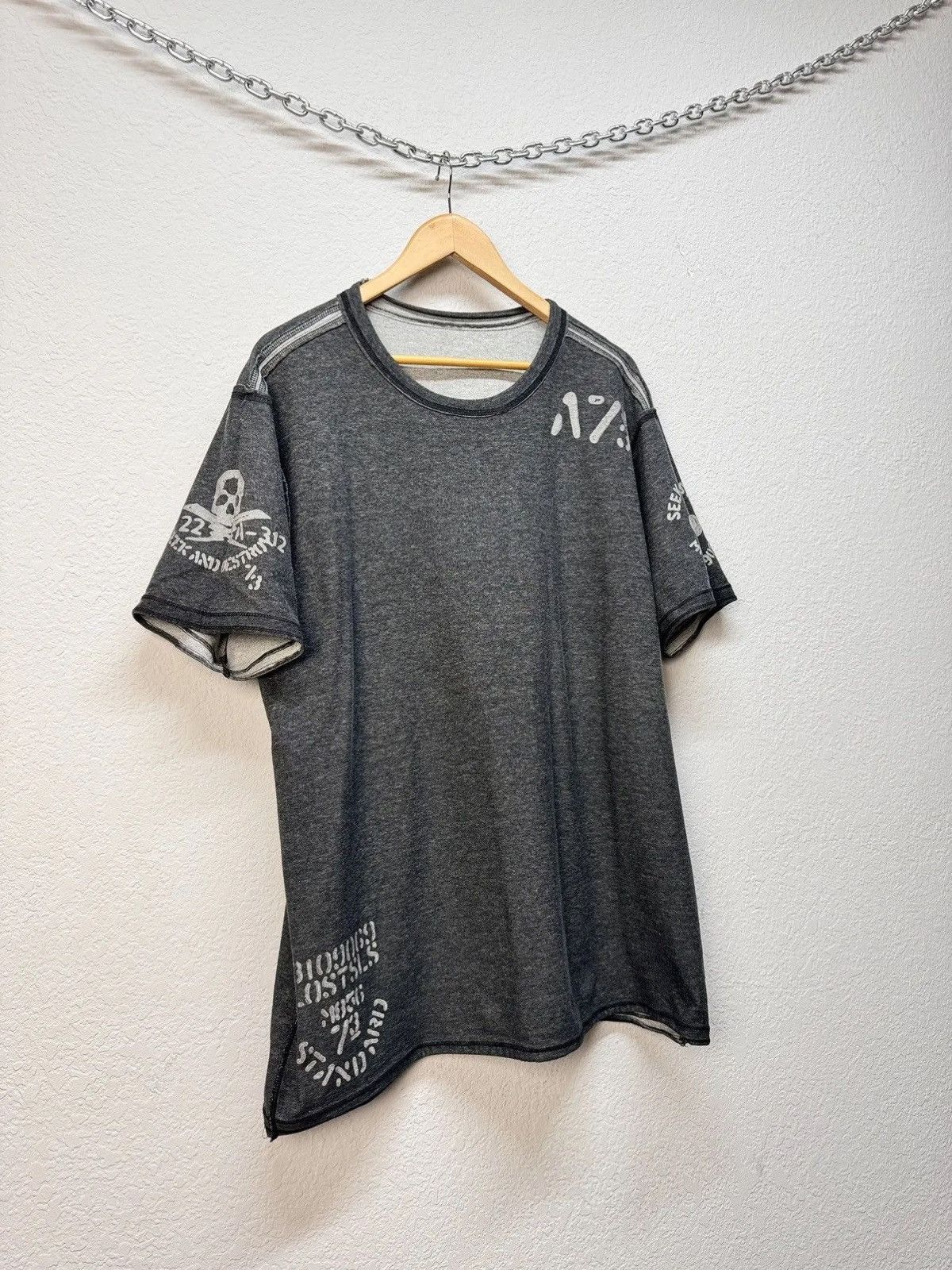 Affliction × Japanese Brand × Vintage Vintage Reversible Affliction Double Skull Black T Shirt Size US XL / EU 56 / 4 - 8 Thumbnail
