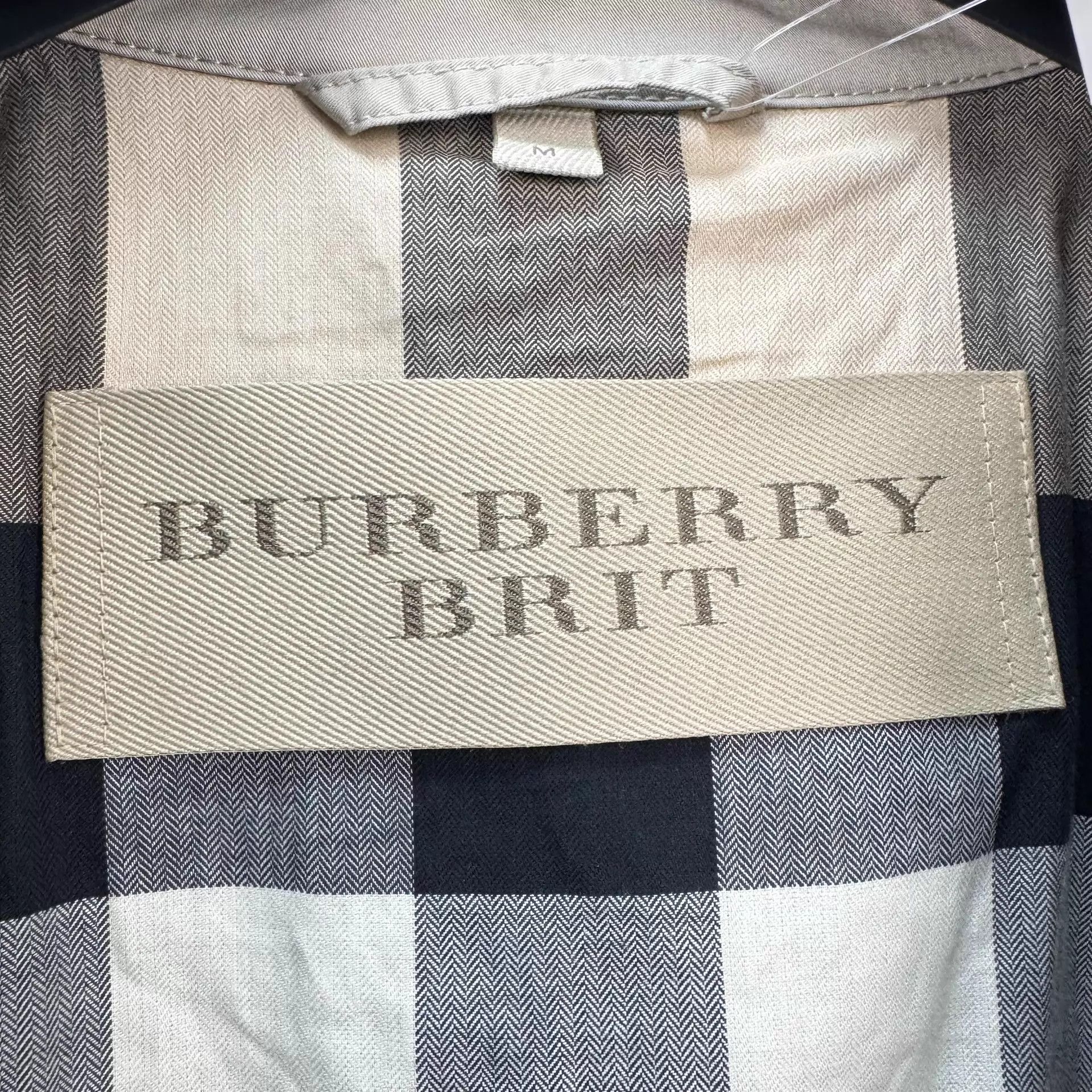 Burberry Burberry Double-Breasted Trench M 98N Beltless Size US M / EU 48-50 / 2 - 6 Thumbnail
