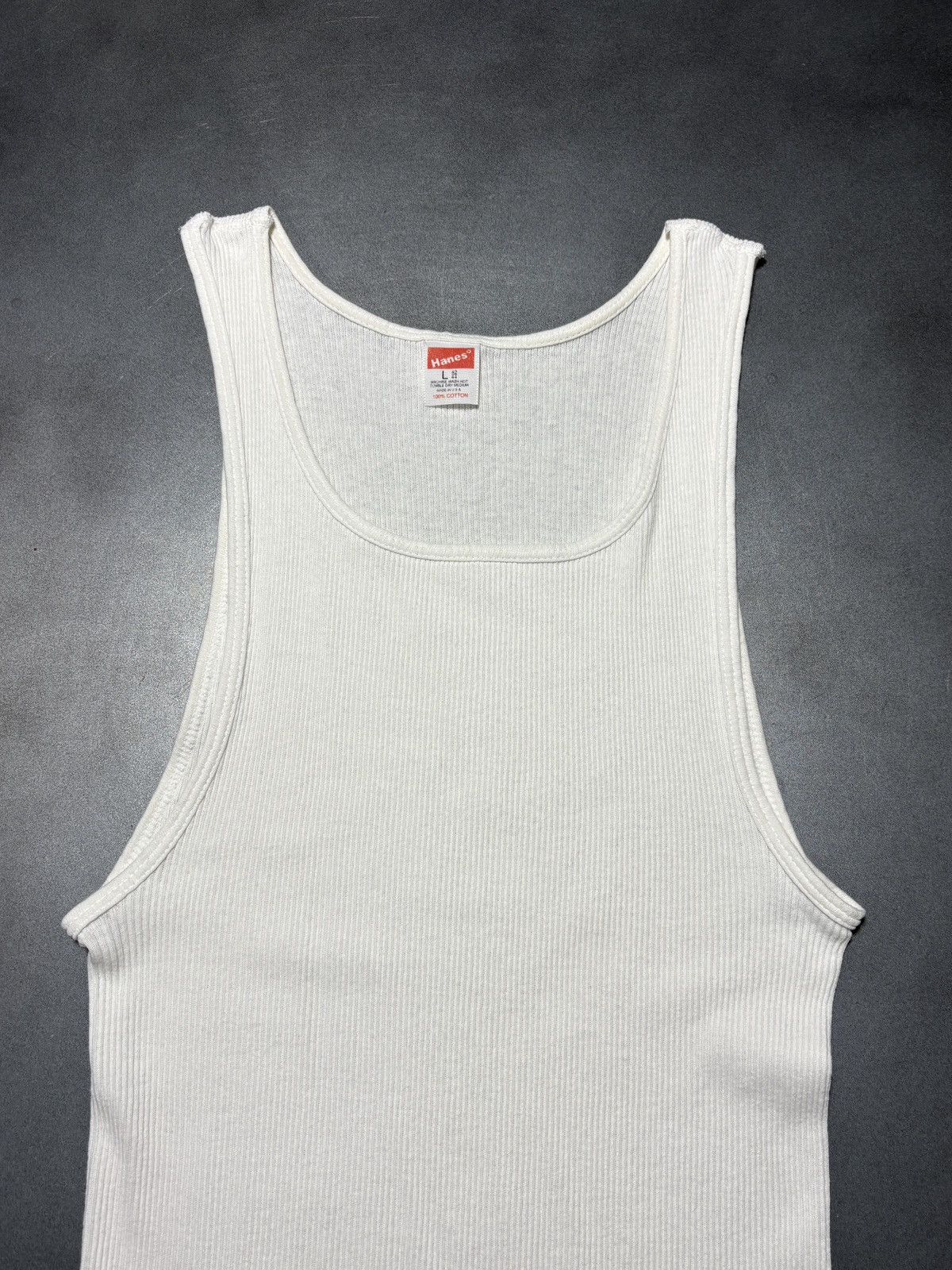 Hanes 1980s Vintage Hanes Tank Top 80s Made in USA Wife Sleeveless Size US M / EU 48-50 / 2 - 2 Thumbnail