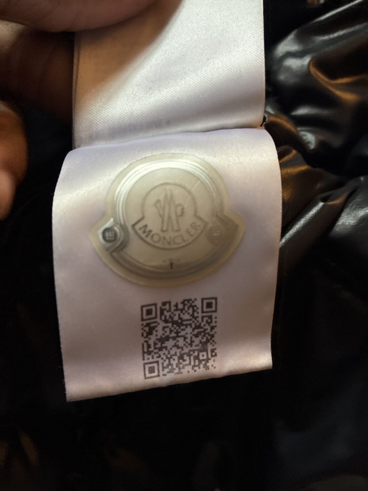 Moncler Moncler Montbelliard 4 Size US L / EU 52-54 / 3 - 16 Thumbnail