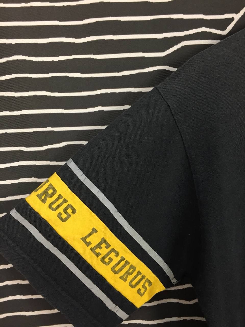 Japanese Brand × Vintage Vtg Legurus Standard X Mark Gonzales Skateboards Tee Size US M / EU 48-50 / 2 - 6 Thumbnail