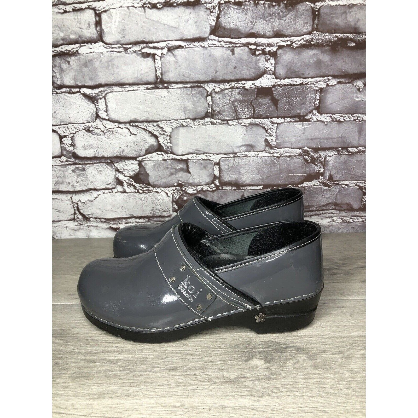 Other KOI by SANITA STEEL GRAY PATENT LEATHER CLOGS SHOES Women Sz Size US 9.5 / IT 39.5 - 10 Thumbnail
