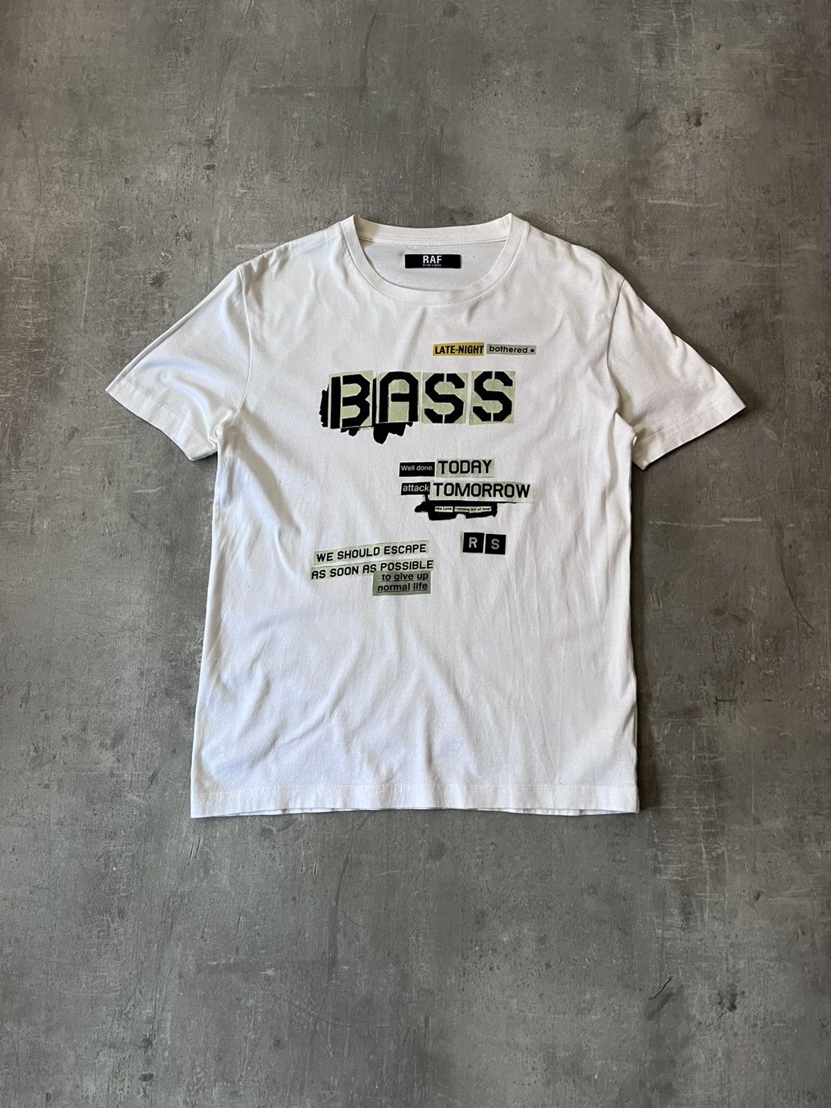 Raf by Raf Simons Raf by Raf Simons A/W 2011 BASS white T-shirt vintage Size US M / EU 48-50 / 2 - 1 Thumbnail