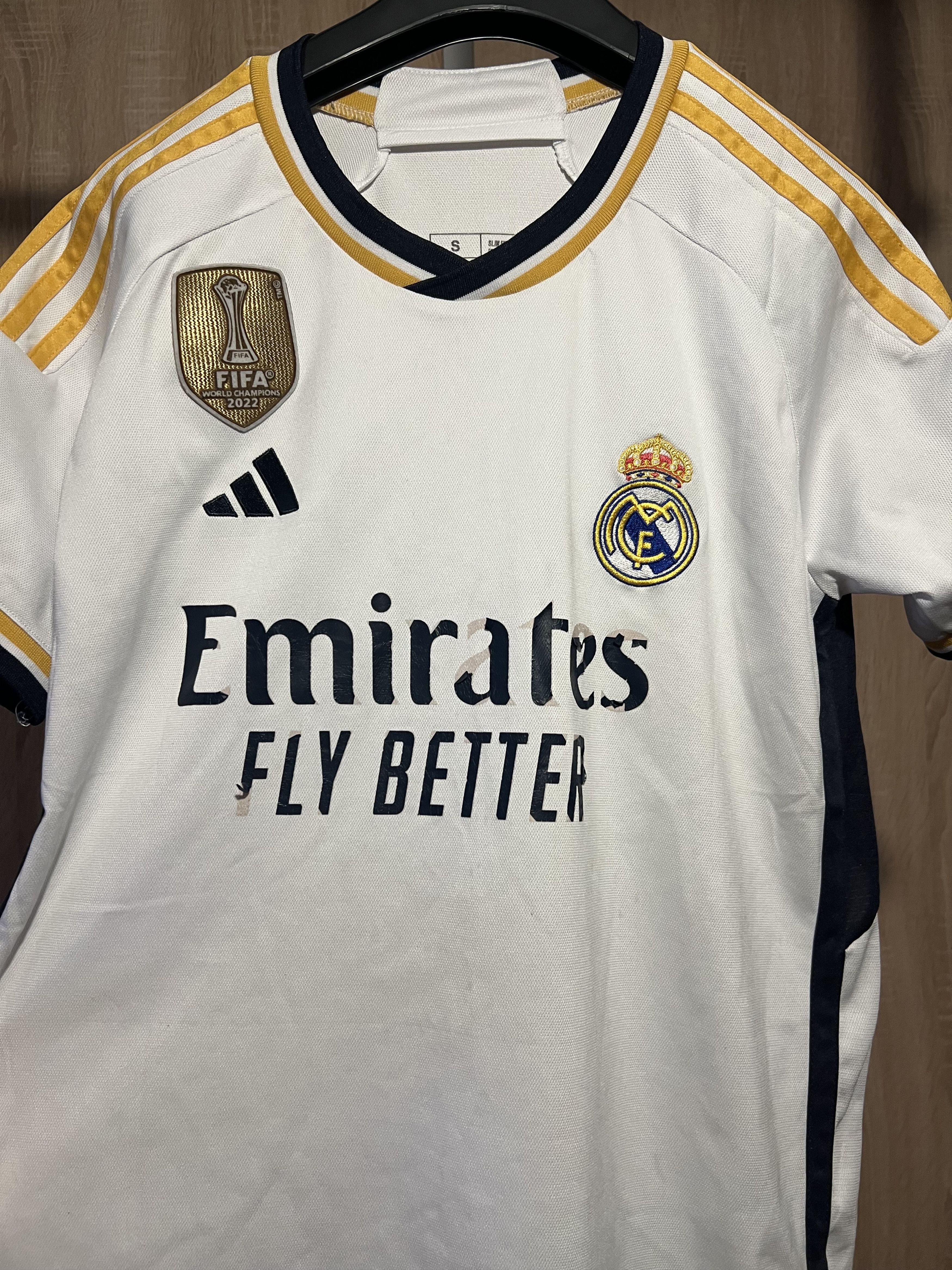 Adidas Jersey Real Madrid Vini Jr Size US S / EU 44-46 / 1 - 3 Thumbnail
