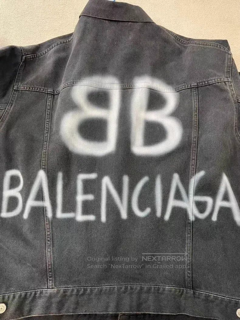 Balenciaga Balenciaga Spray Paint Effect Logo Denim Jacket Size US M / EU 48-50 / 2 - 3 Thumbnail