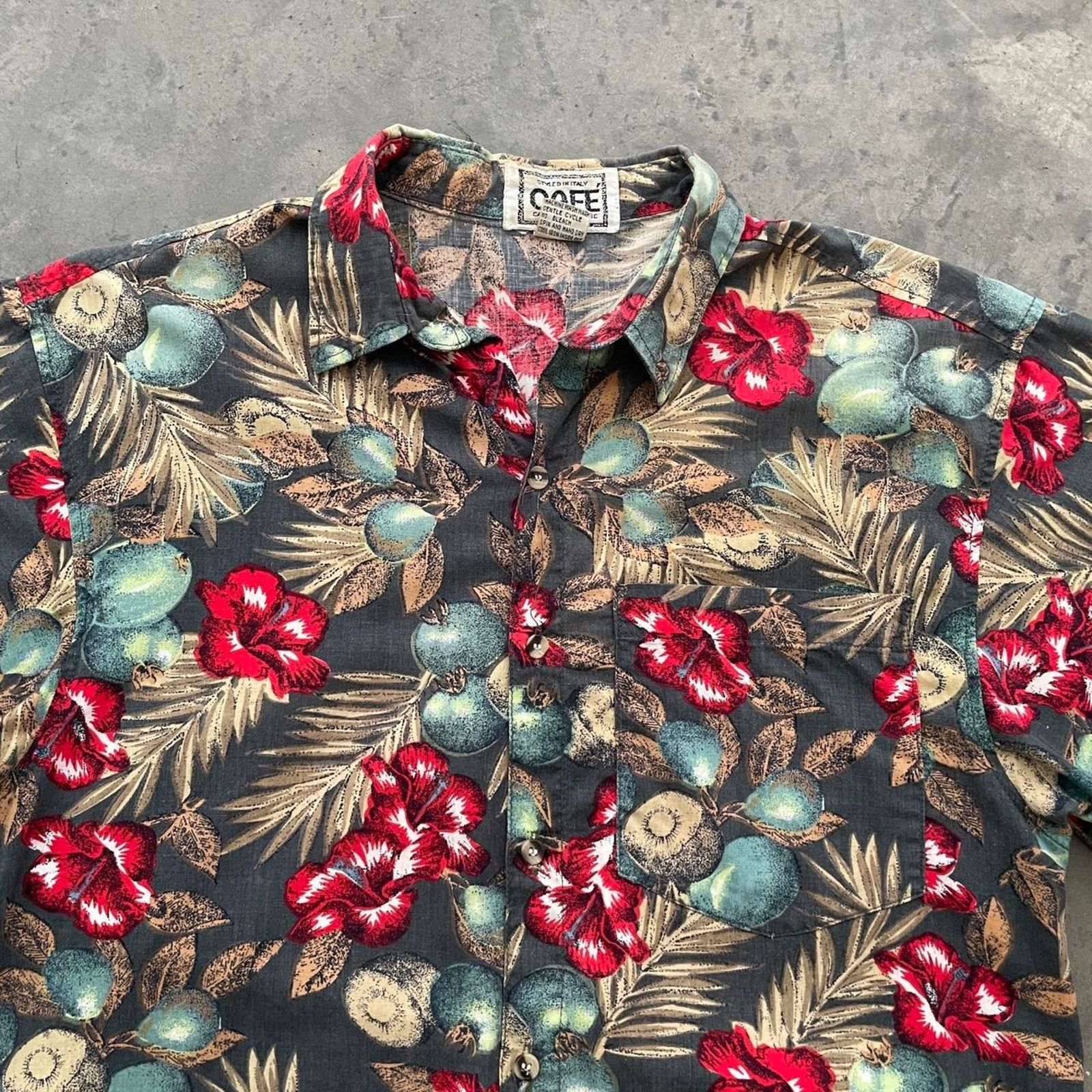 Vintage Vintage Café Grey Tropical Hawaiian Shirt Size US S / EU 44-46 / 1 - 2 Thumbnail