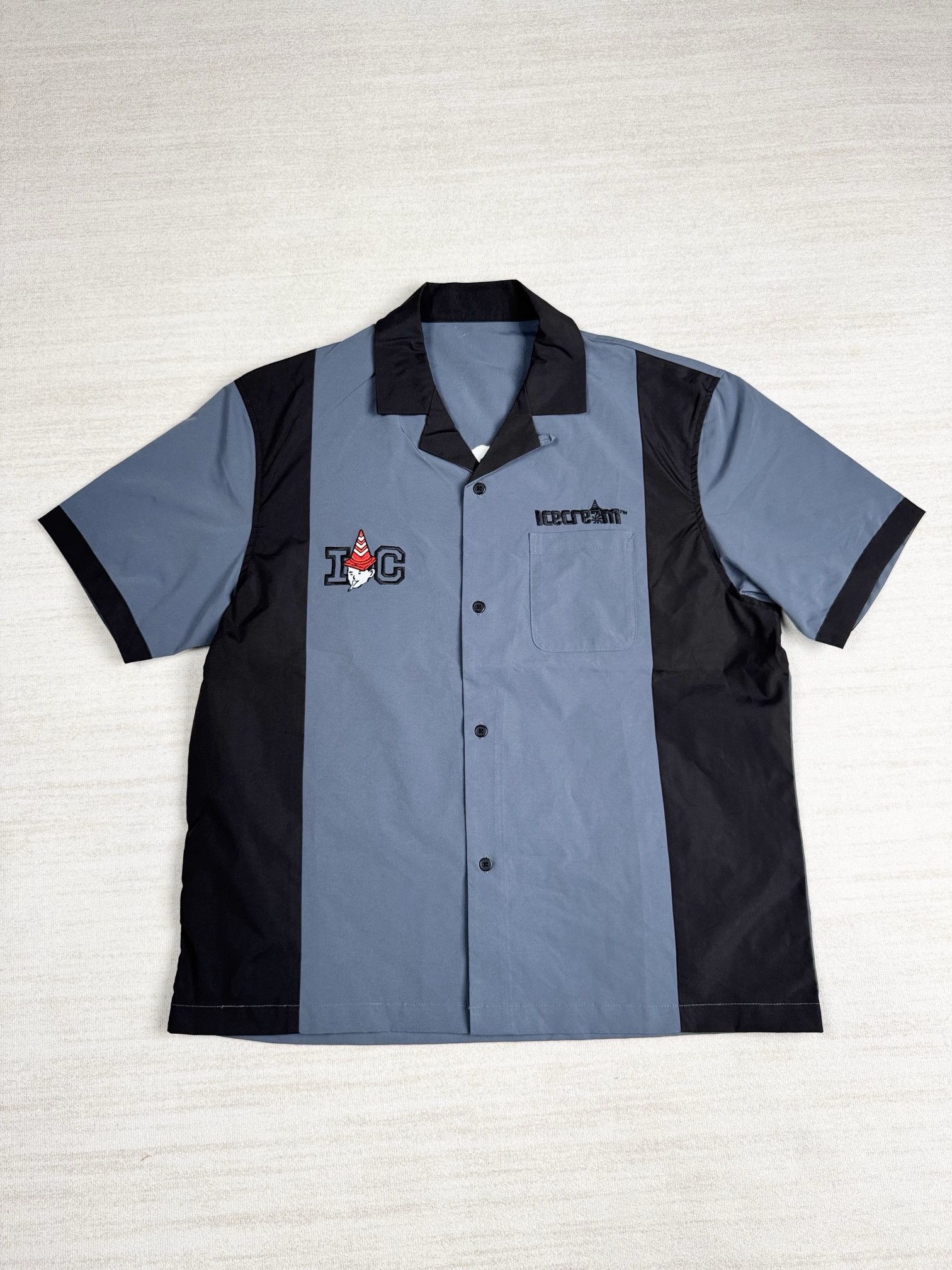 Icecream work shirt Size US M / EU 48-50 / 2 - 4 Thumbnail