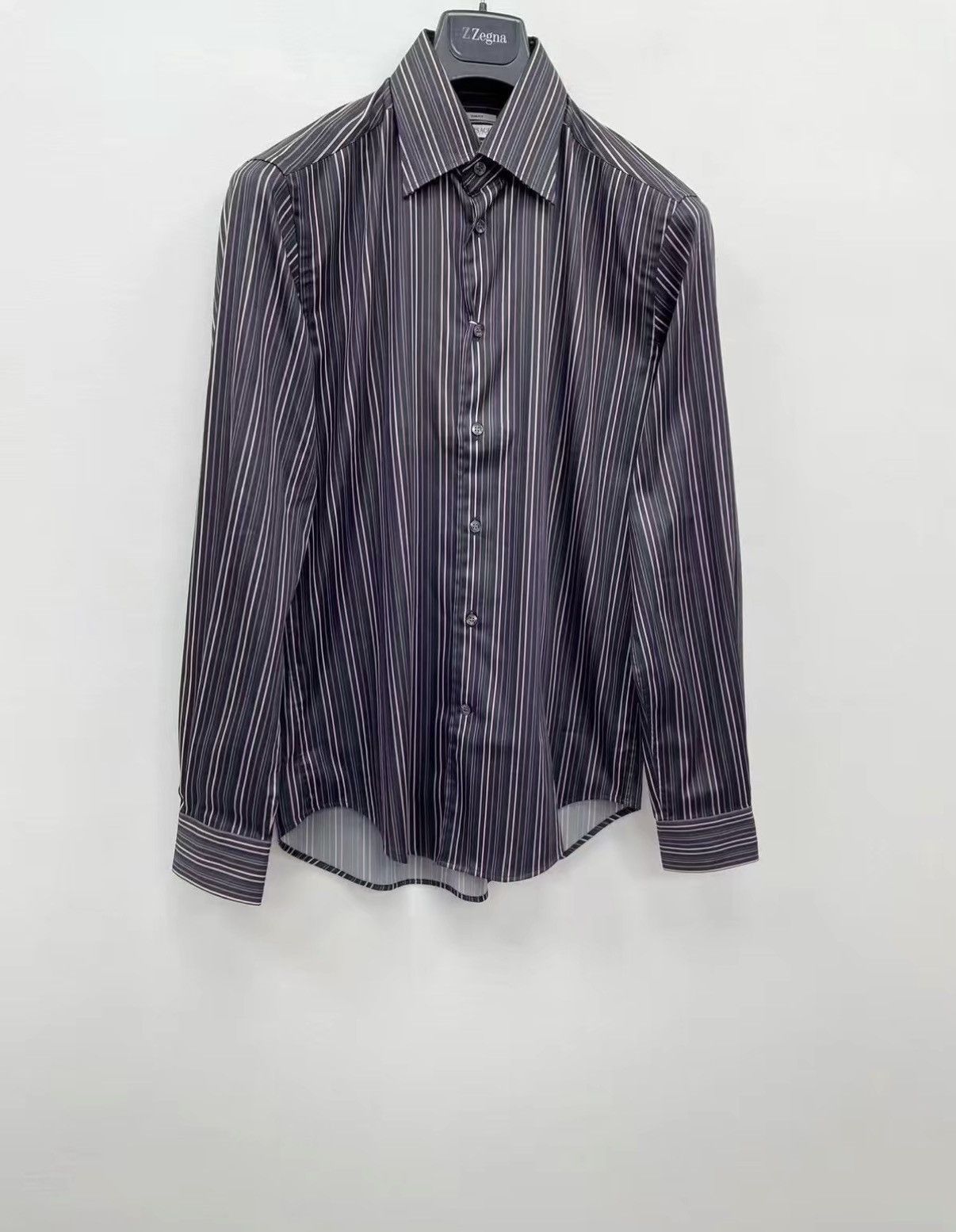 Versace VERSACE VC Embroidered Stretch Long Sleeve Shirt J30 Size US M / EU 48-50 / 2 - 2 Thumbnail