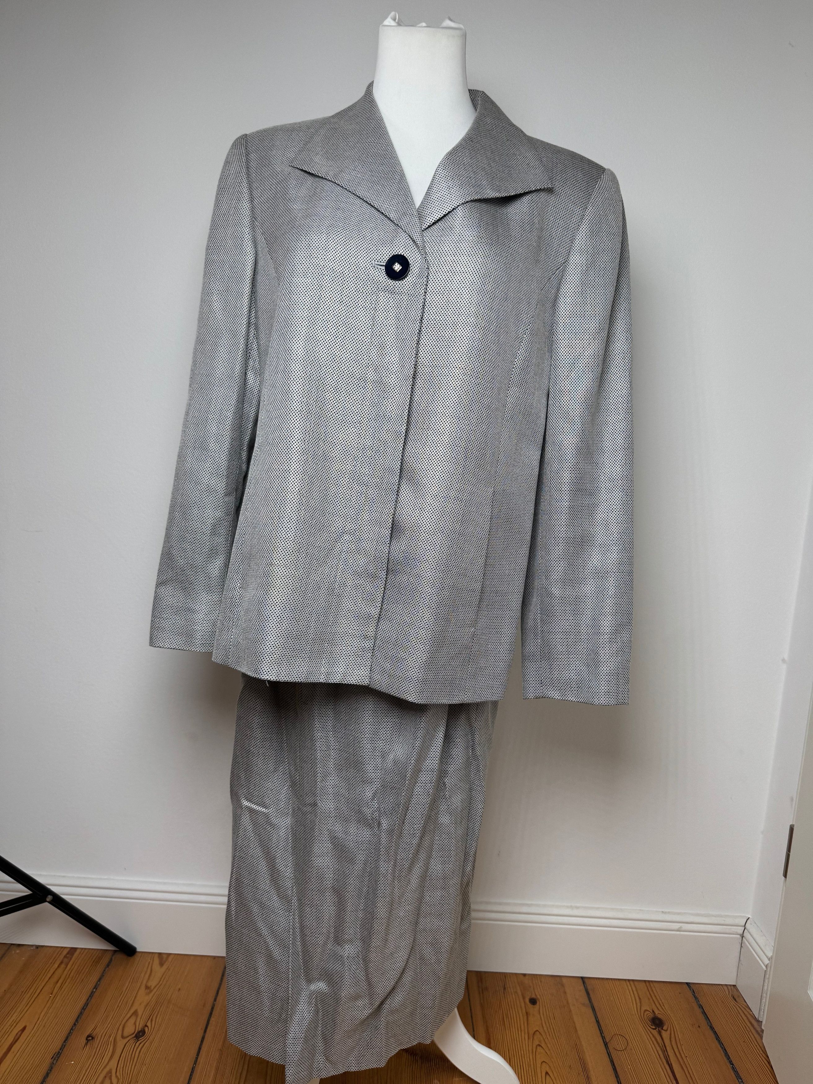 Givenchy Vintage Wool Twin Set Grey 42/XL Size M / US 6-8 / IT 42-44 - 1 Thumbnail