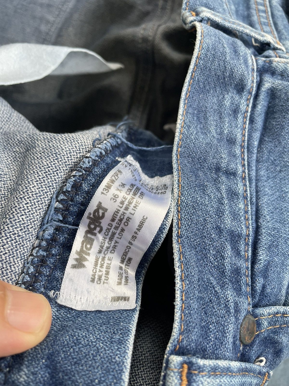 Vintage × Wrangler VINTAGE WRANGLER DISTRESSED DENIM PANT Size US 31 - 6 Thumbnail