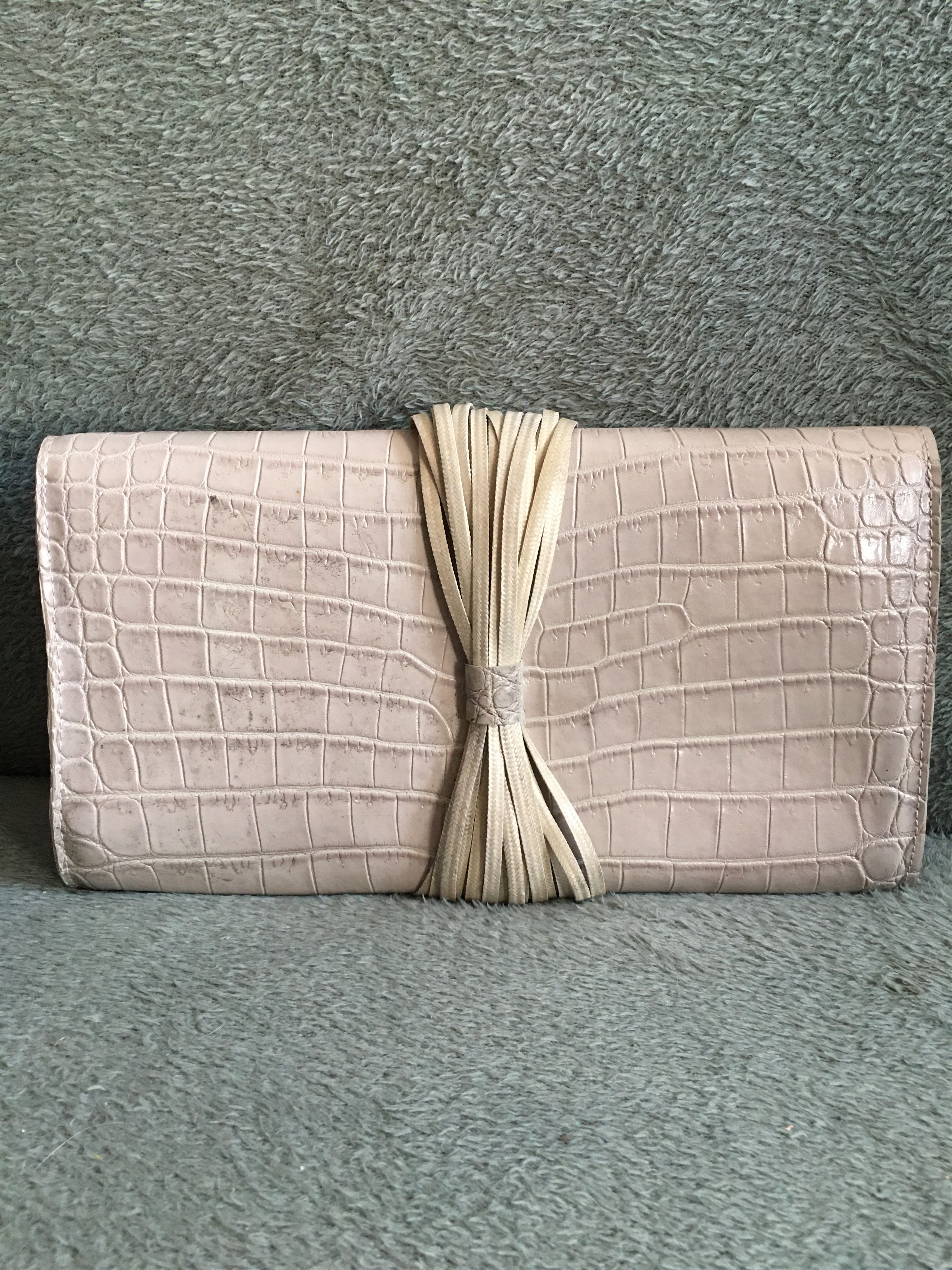 Other Raven Kauffman Couture Beige Embossed Leather Clutch Bag Size ONE SIZE - 4 Thumbnail