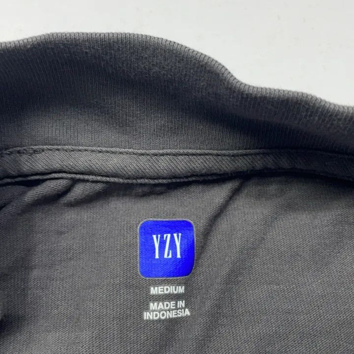 Other Balenciaga YEEZY Gap Balenciaga No Seam Tee in Black -2507 Size US M / EU 48-50 / 2 - 1 Thumbnail