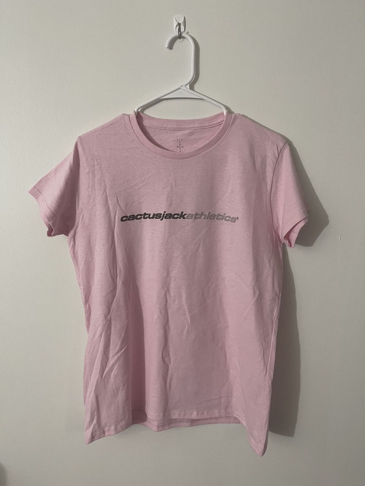 Travis Scott Cactus Jack Women’s Pink Athletic Tee Size Large Brand New Size US S / EU 44-46 / 1 - 1 Thumbnail