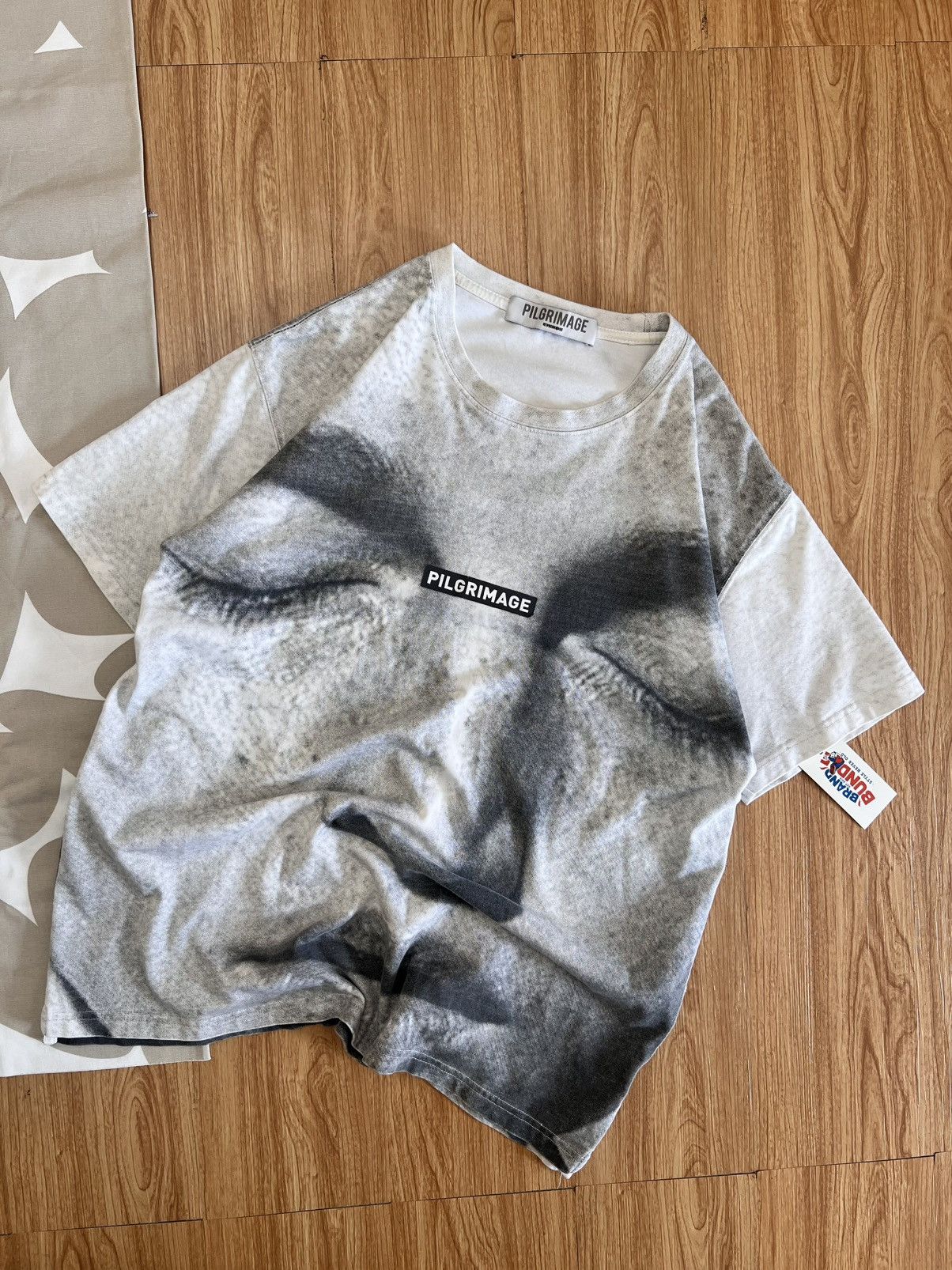 Other TNTCO Eyes full print Size US M / EU 48-50 / 2 - 5 Thumbnail