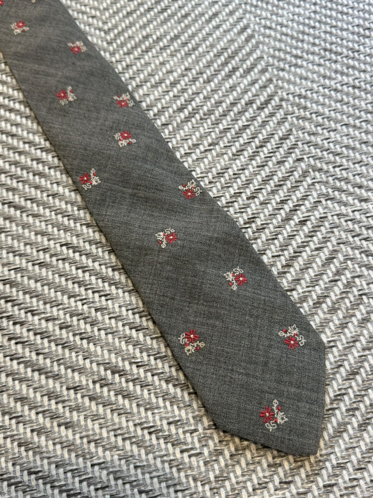Comme des Garcons Homme COMME des GARÇONS HOMME Wool Embroidered Floral Tie Size ONE SIZE - 3 Thumbnail