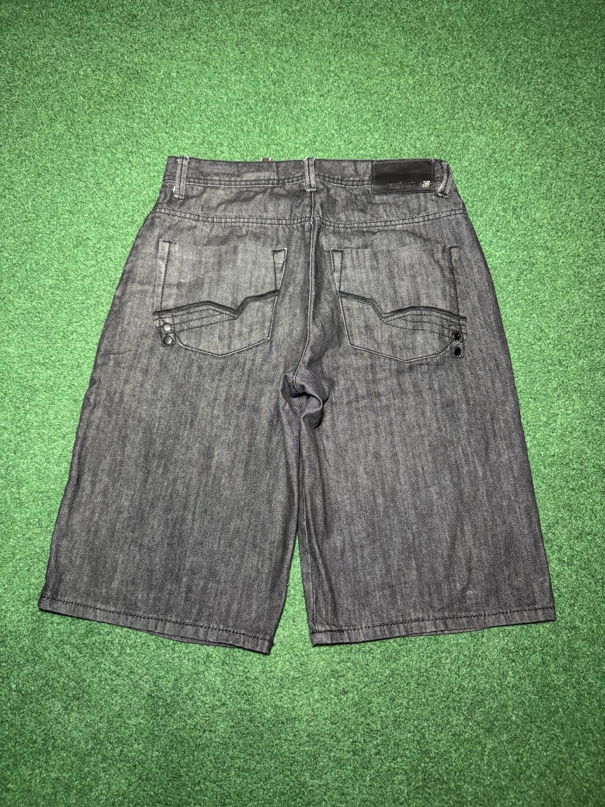 Ecko Unltd. Ecko Unltd Baggy Black Jorts Grunge 34 14” Denim Shorts Size US 34 / EU 50 - 1 Thumbnail