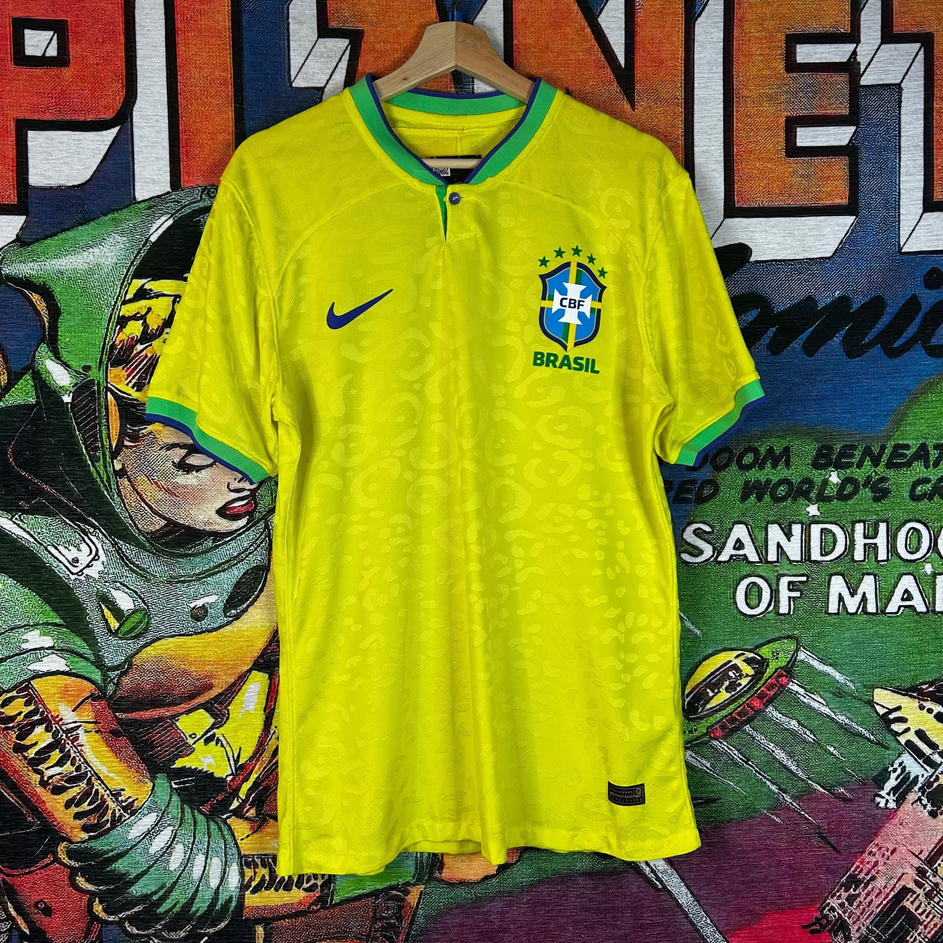 Nike Nike Dri-FIT Brazil 2022/23 Stadium Home Soccer Jersey XL Size US XL / EU 56 / 4 - 1 Thumbnail