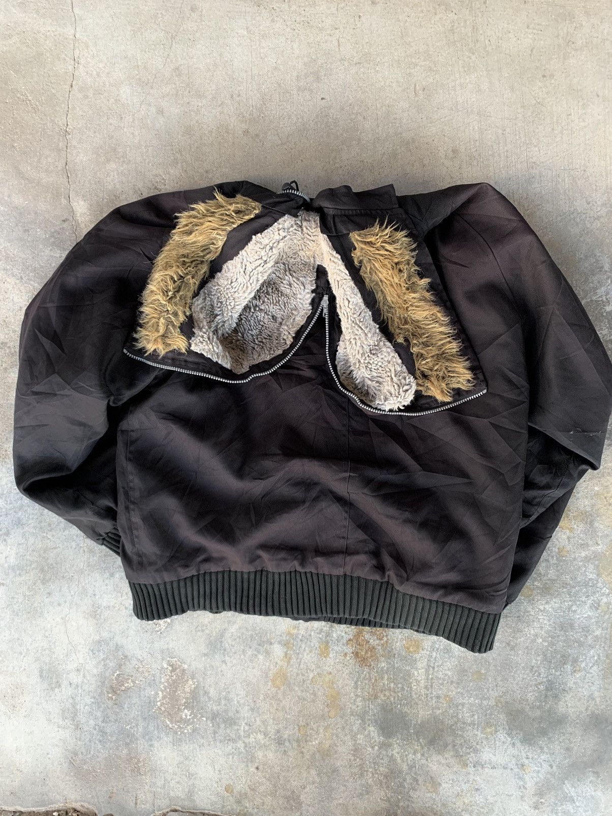 If Six Was Nine Vintage Distressed Wool Rich Fur Hoodie Jacket Size US L / EU 52-54 / 3 - 3 Thumbnail