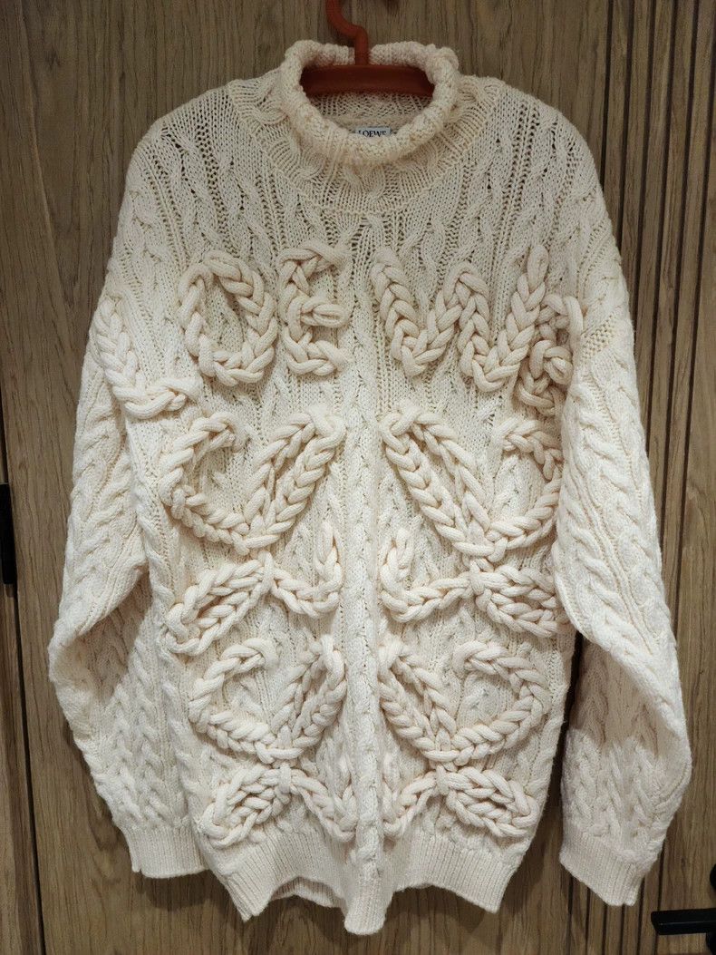 LOEWE White milk sweater