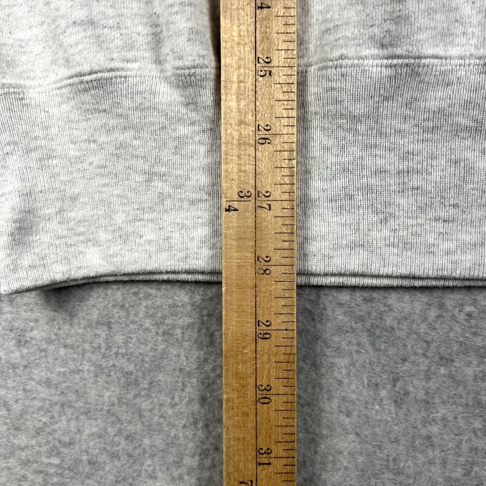 Champion VINTAGE Champion Sweatshirt Mens Large Grey Crew Wyoming USA Made 90s Y2K Size US L / EU 52-54 / 3 - 6 Thumbnail