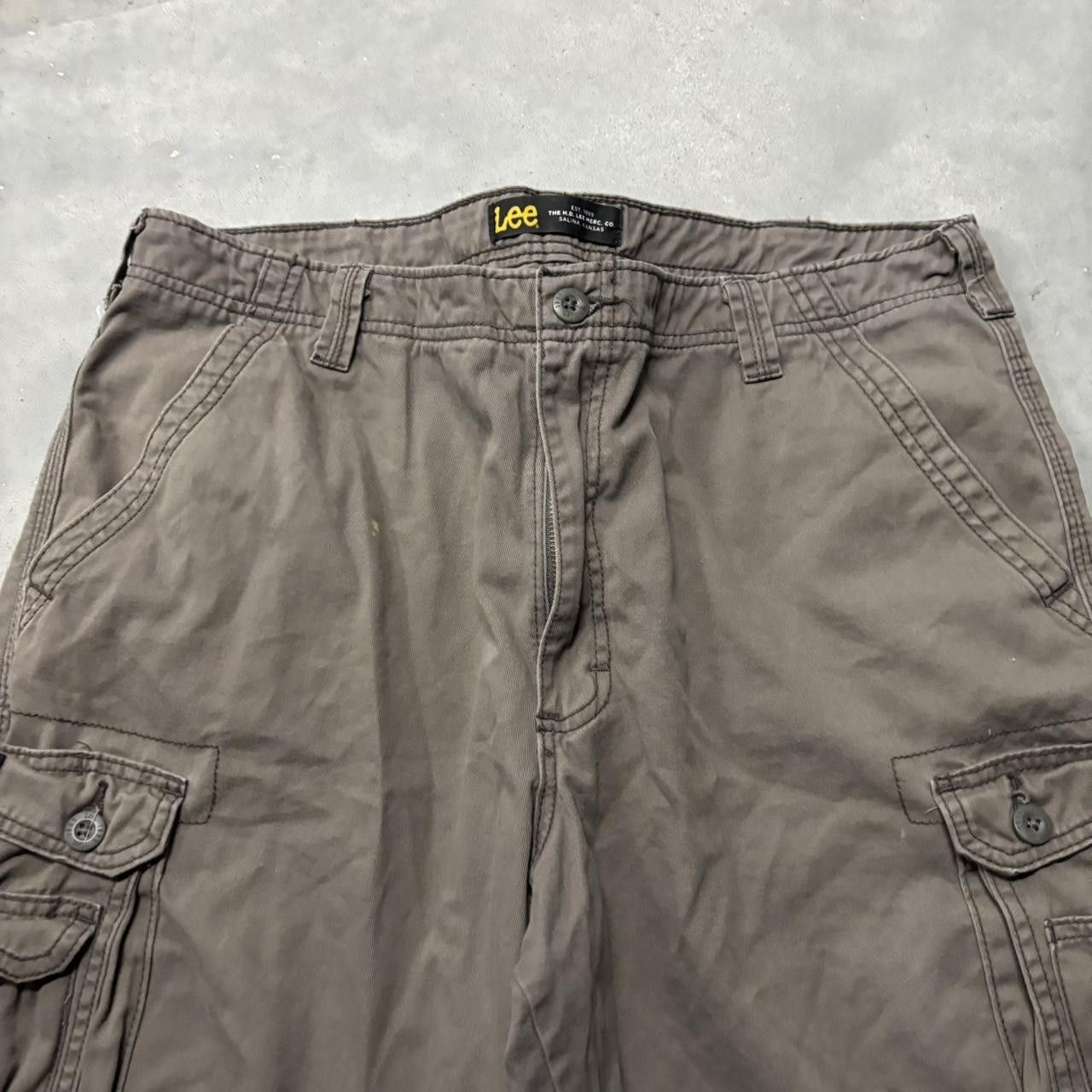 Japanese Brand × Vintage Crazy Vintage Y2K/2000s Baggy Faded Brown Skater Cargo Shorts! Size US 38 / EU 54 - 2 Thumbnail