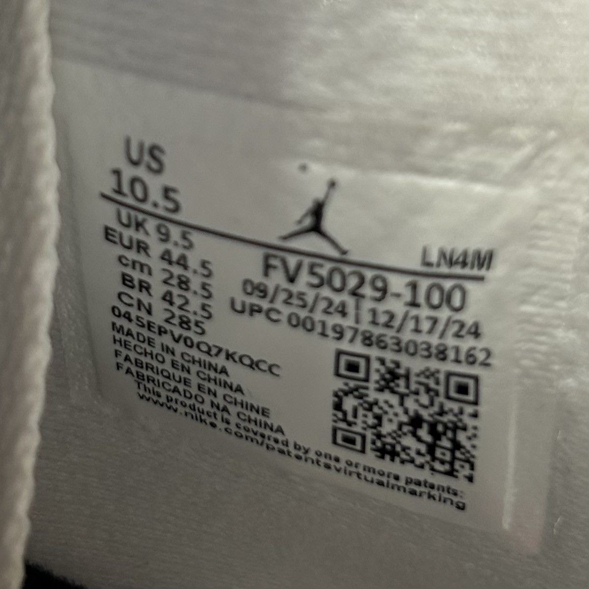 Jordan Brand × Nike Air Jordan 4 Retro OG White Cement 2025 Mens 10.5 FV5029-100 Size US 10.5 / EU 43-44 - 5 Thumbnail