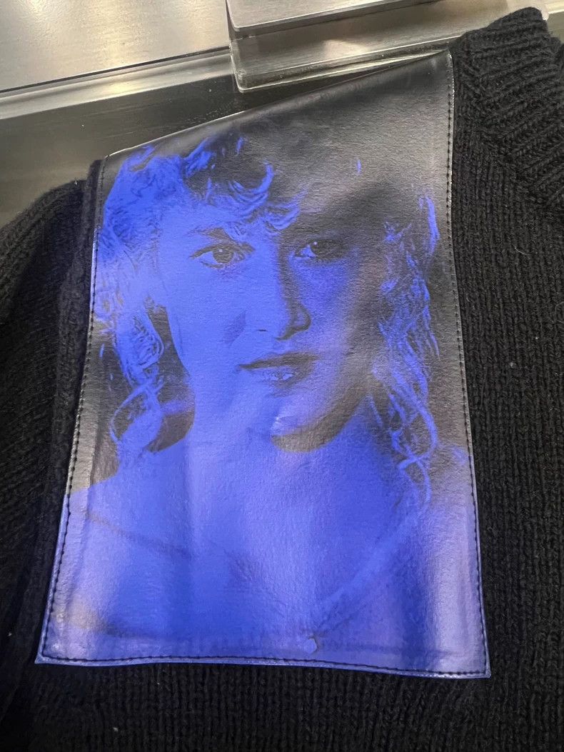 Raf Simons raf simons 19Aw blue velvet patch silhouette sweater Size US S / EU 44-46 / 1 - 4 Thumbnail