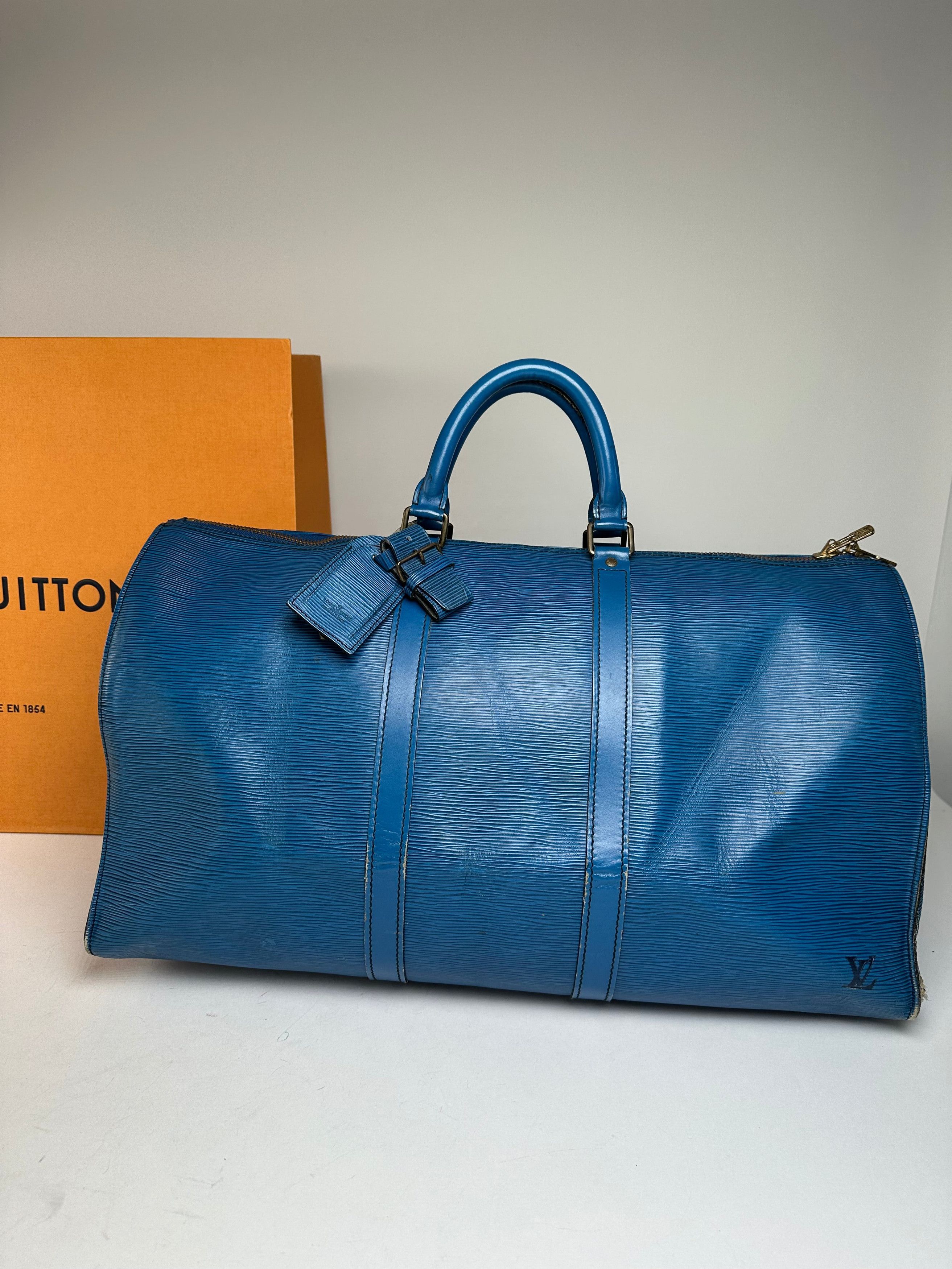 Louis Vuitton Vintage EPI Leather Keepball 45 Blue Size ONE SIZE - 1 Thumbnail