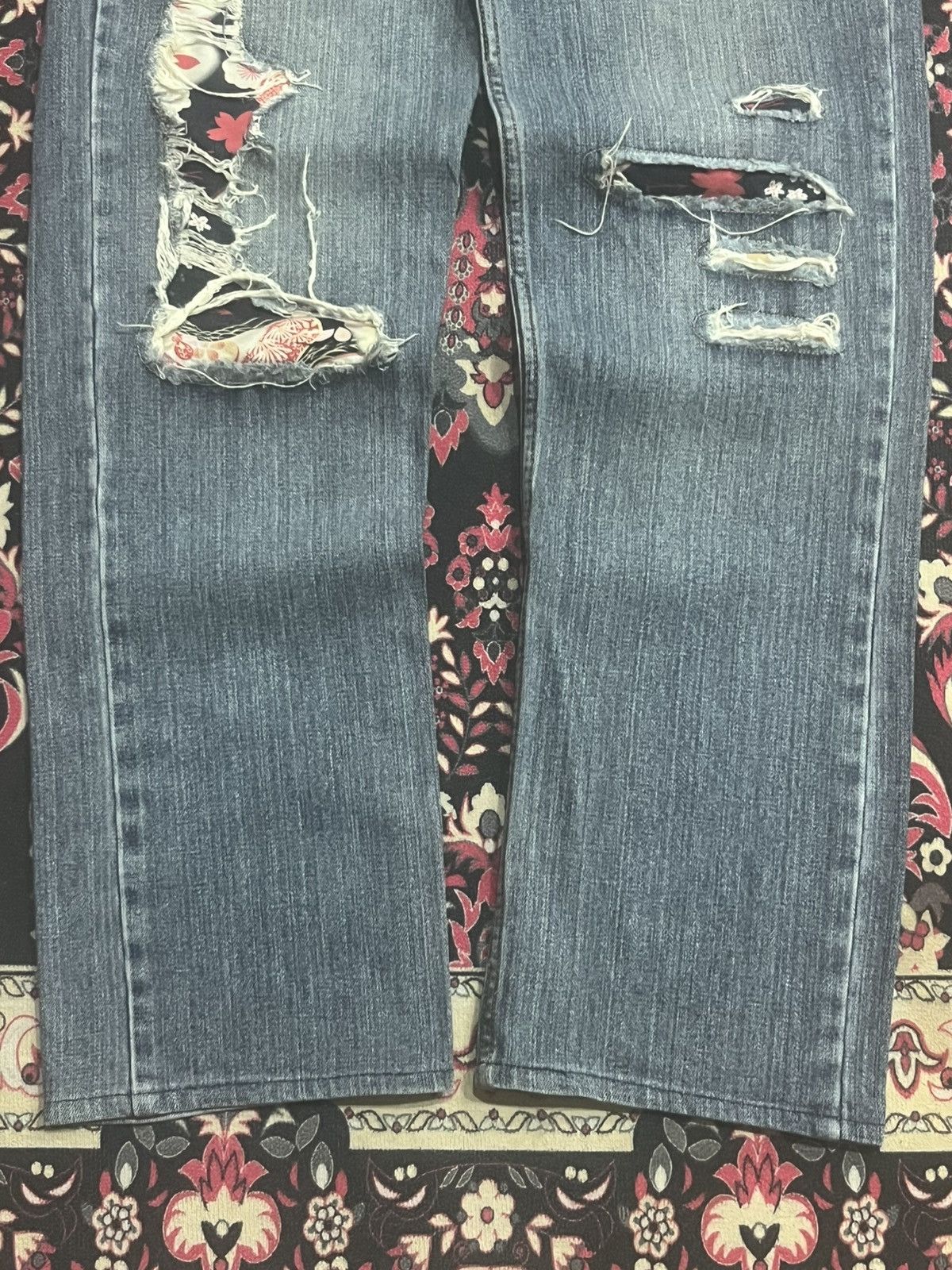 Japanese Brand Vintage Nylaus Floral Boho Patchwork Distressed Whisker Jean Size US 32 / EU 48 - 7 Thumbnail