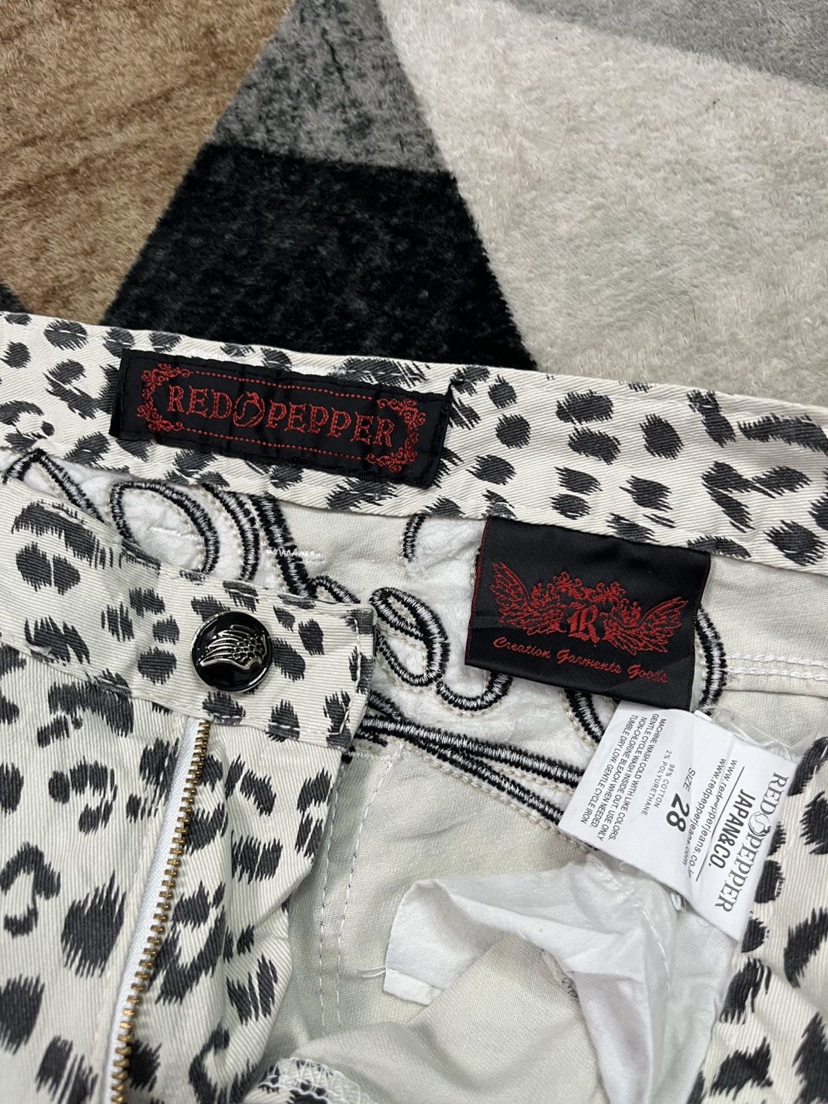 Hysteric Glamour Y2K Redpepper Japan Leopard Embroidered Vkei Punk Jeans Size US 31 - 11 Thumbnail