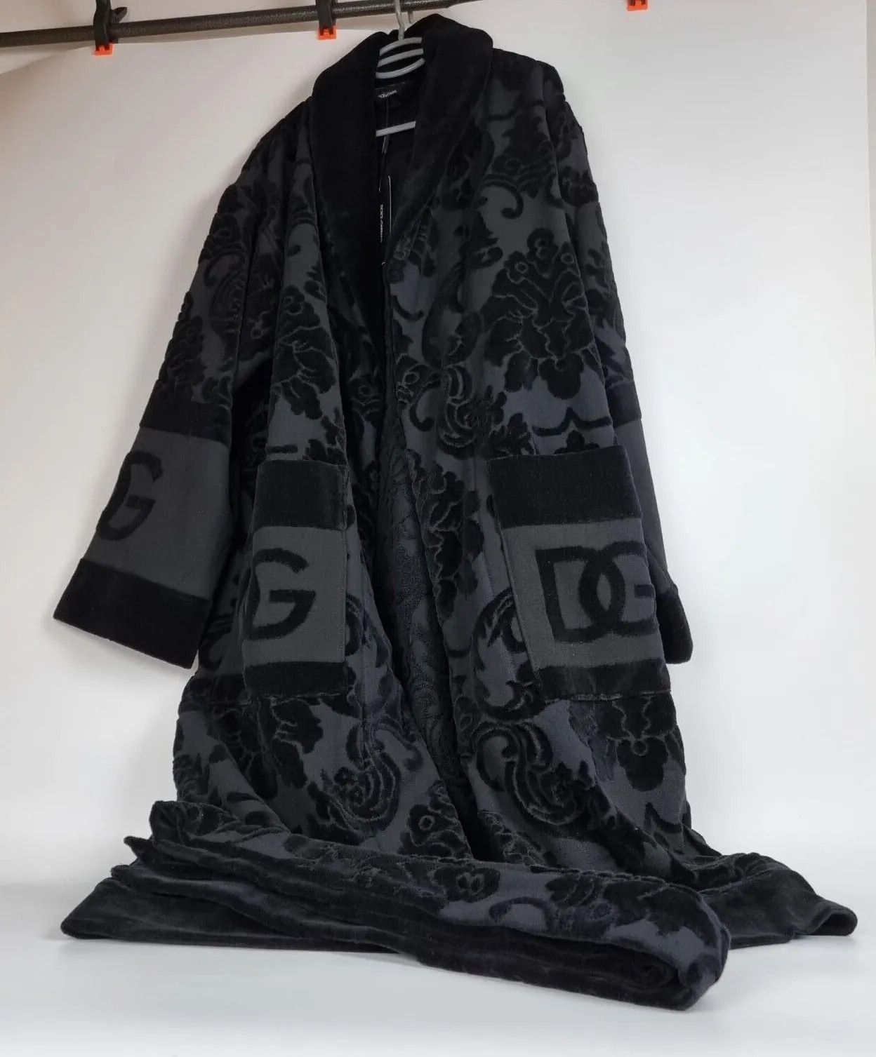 image of Dolce Gabbana Dolce&gabbana Black Unisex Terry Cotton Bath Robe New, Men's (Size Medium)