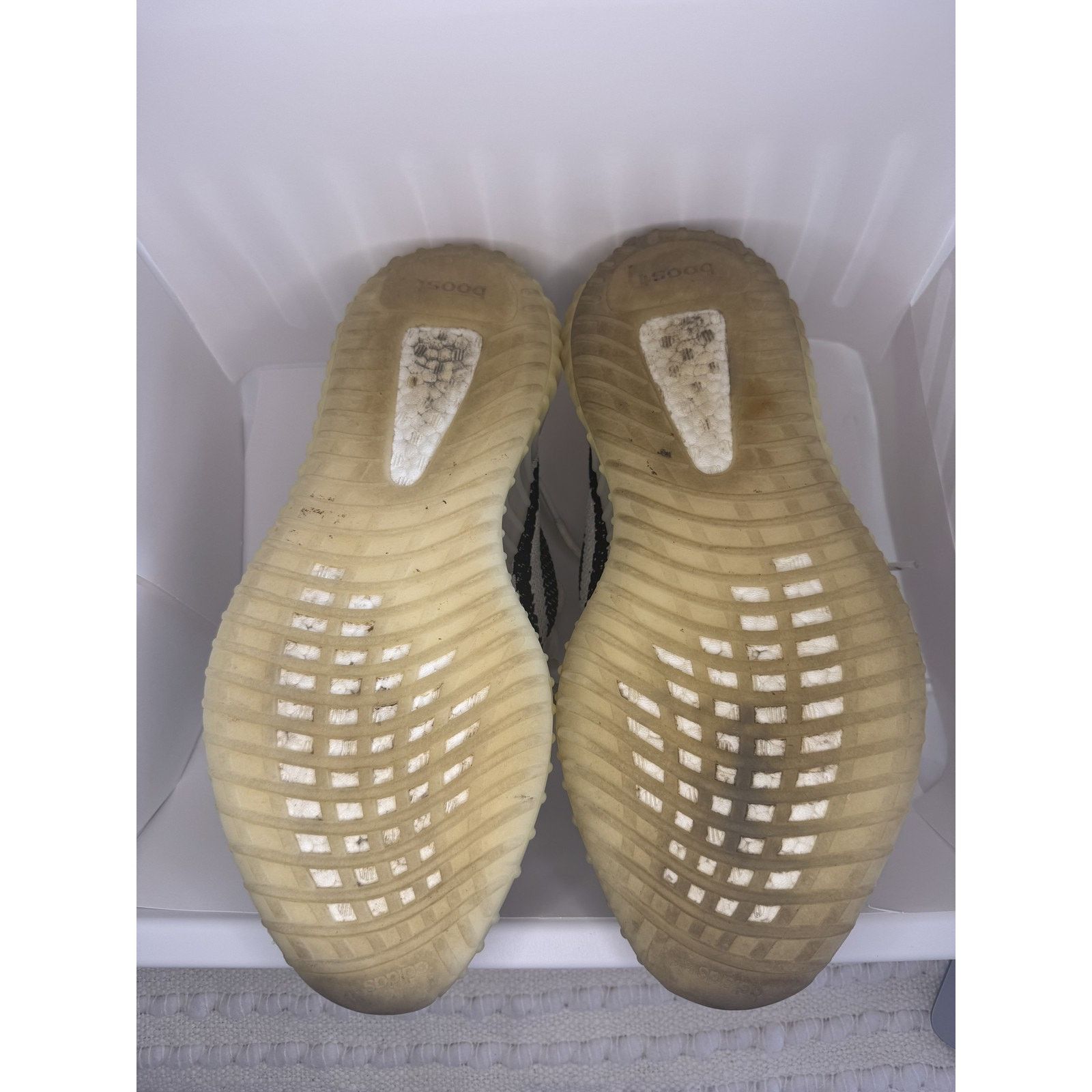 Adidas Adidas YeezyBoost 350 V2 Zebra Shoes Primeknit 2018 Sneakers Size US 12 / EU 45 - 5 Thumbnail