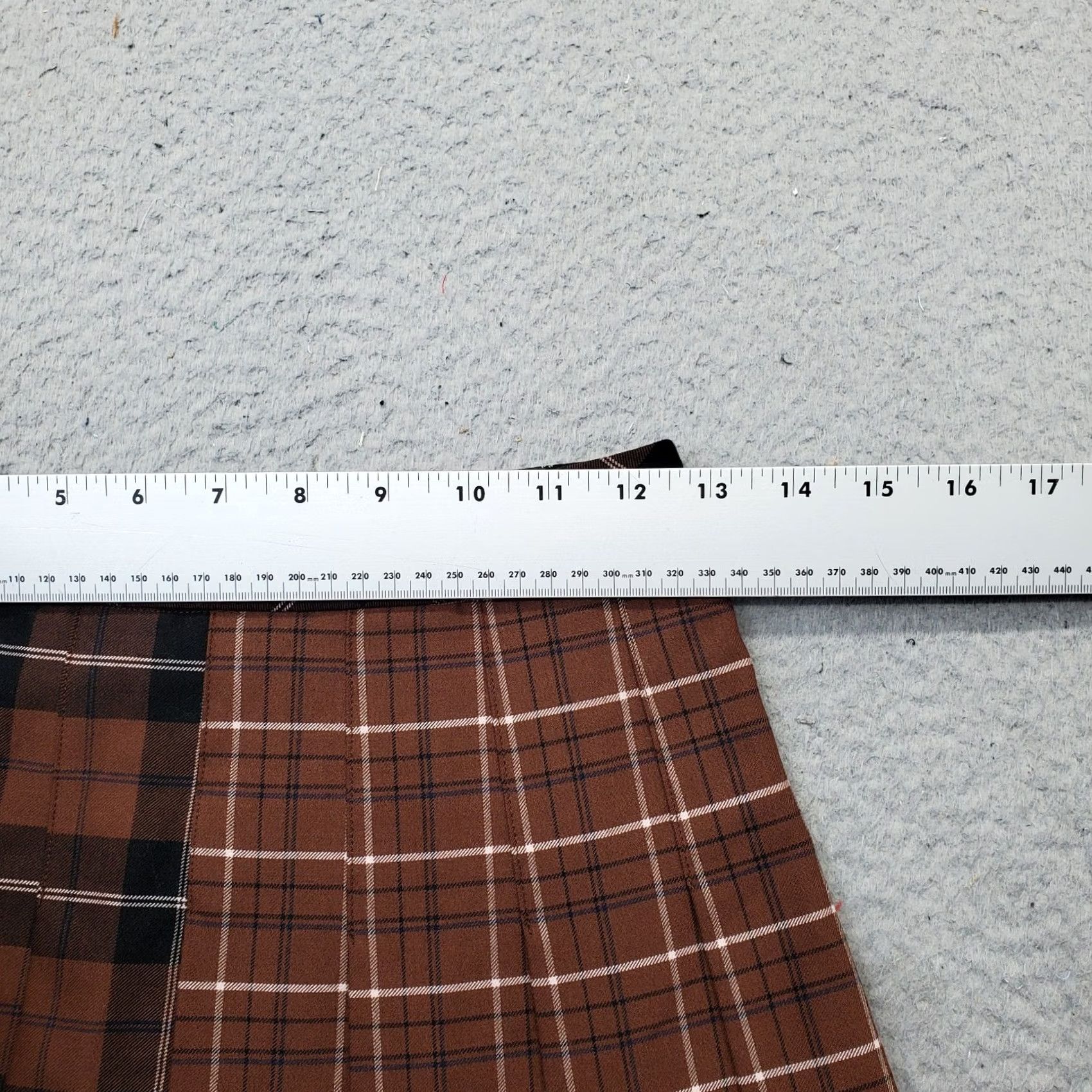 Vintage VINTAGE Aritzia Sunday Best Skirt Womens Size 0 Multi Plaid Pleated Back Zip Size 25" / US 0 / IT 36 - 4 Thumbnail