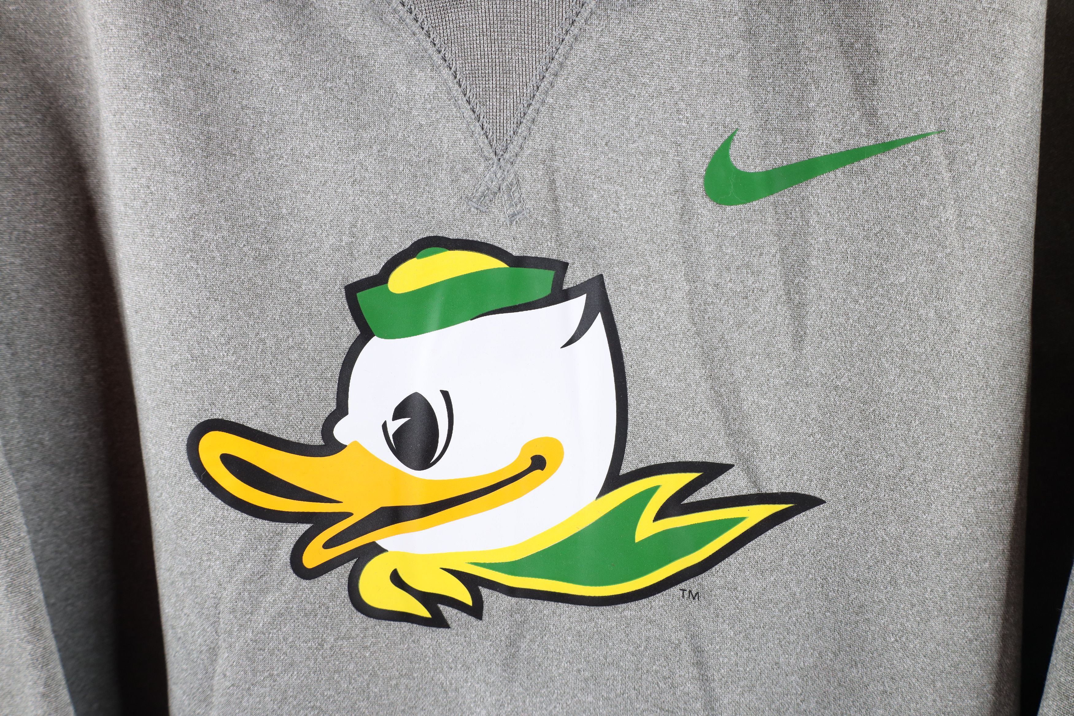 Nike × Vintage Nike of Oregon Ducks Hoodie Sweatshirt Heather Gray Size ONE SIZE - 4 Thumbnail