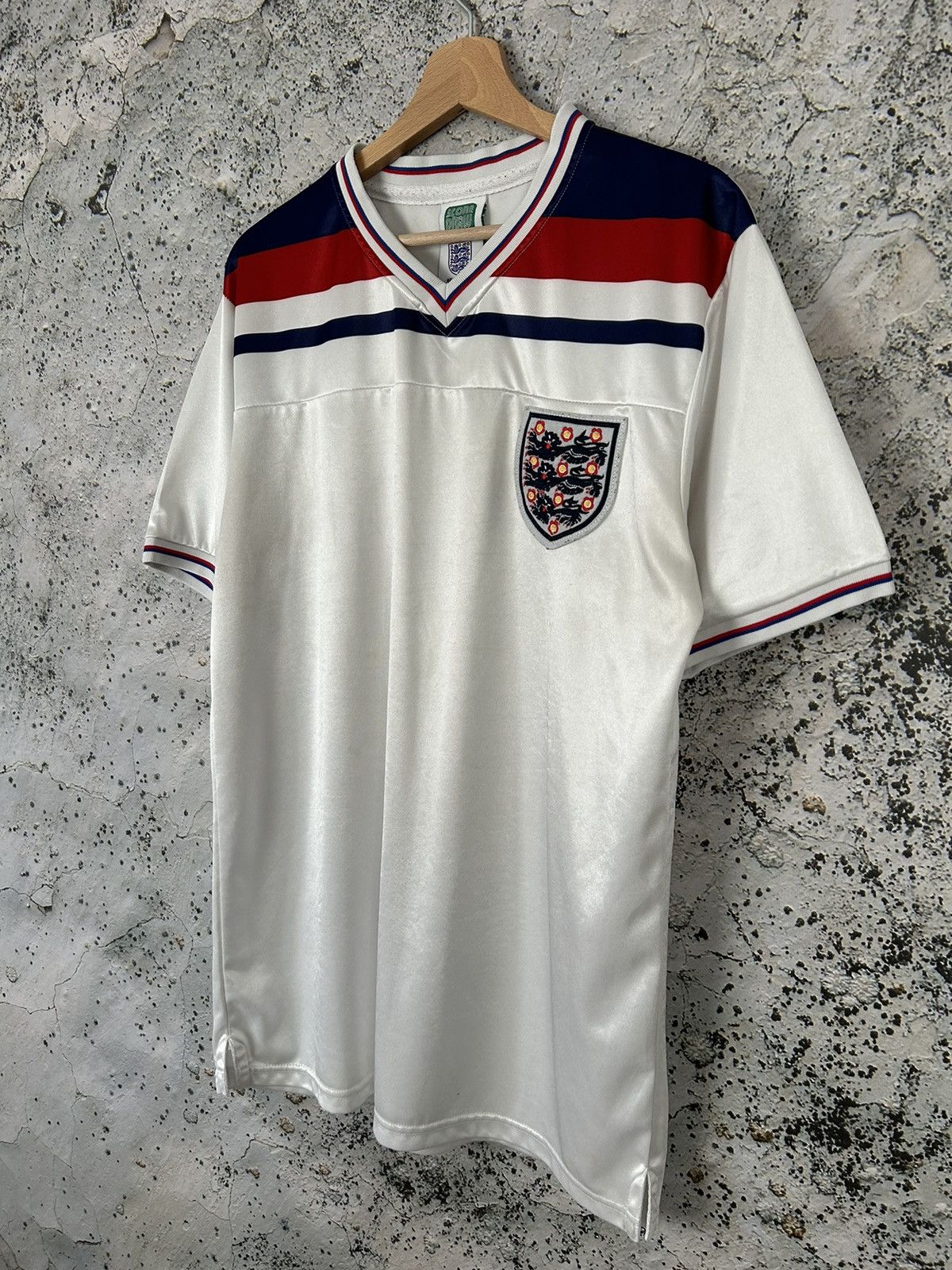 Vintage England Soccer Draw Jersey Football Retro Hype 90s Y2K Size US L / EU 52-54 / 3 - 2 Thumbnail