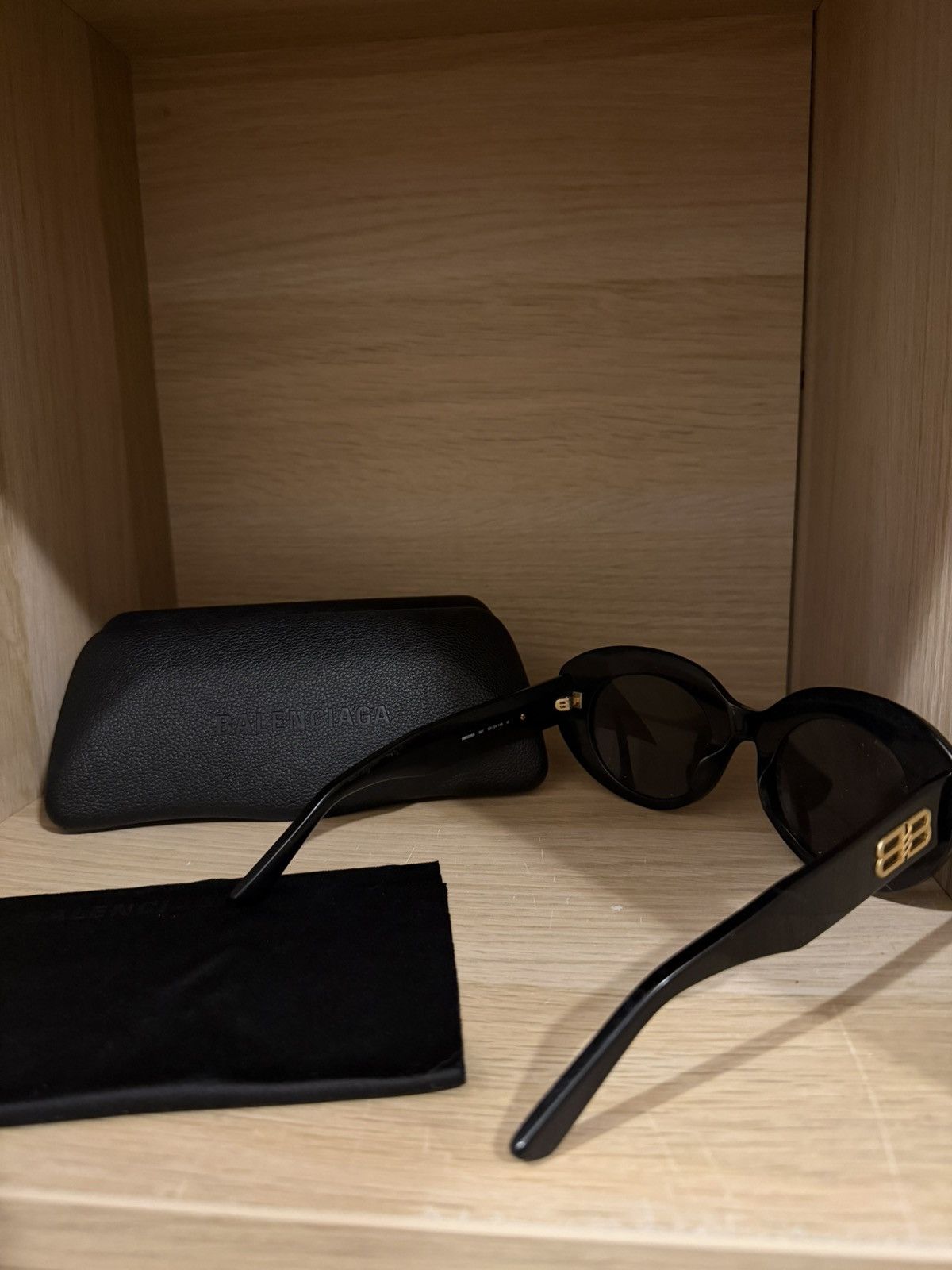 Balenciaga Balenciaga BBO235S 001 Sunglasses Black Size ONE SIZE - 4 Thumbnail
