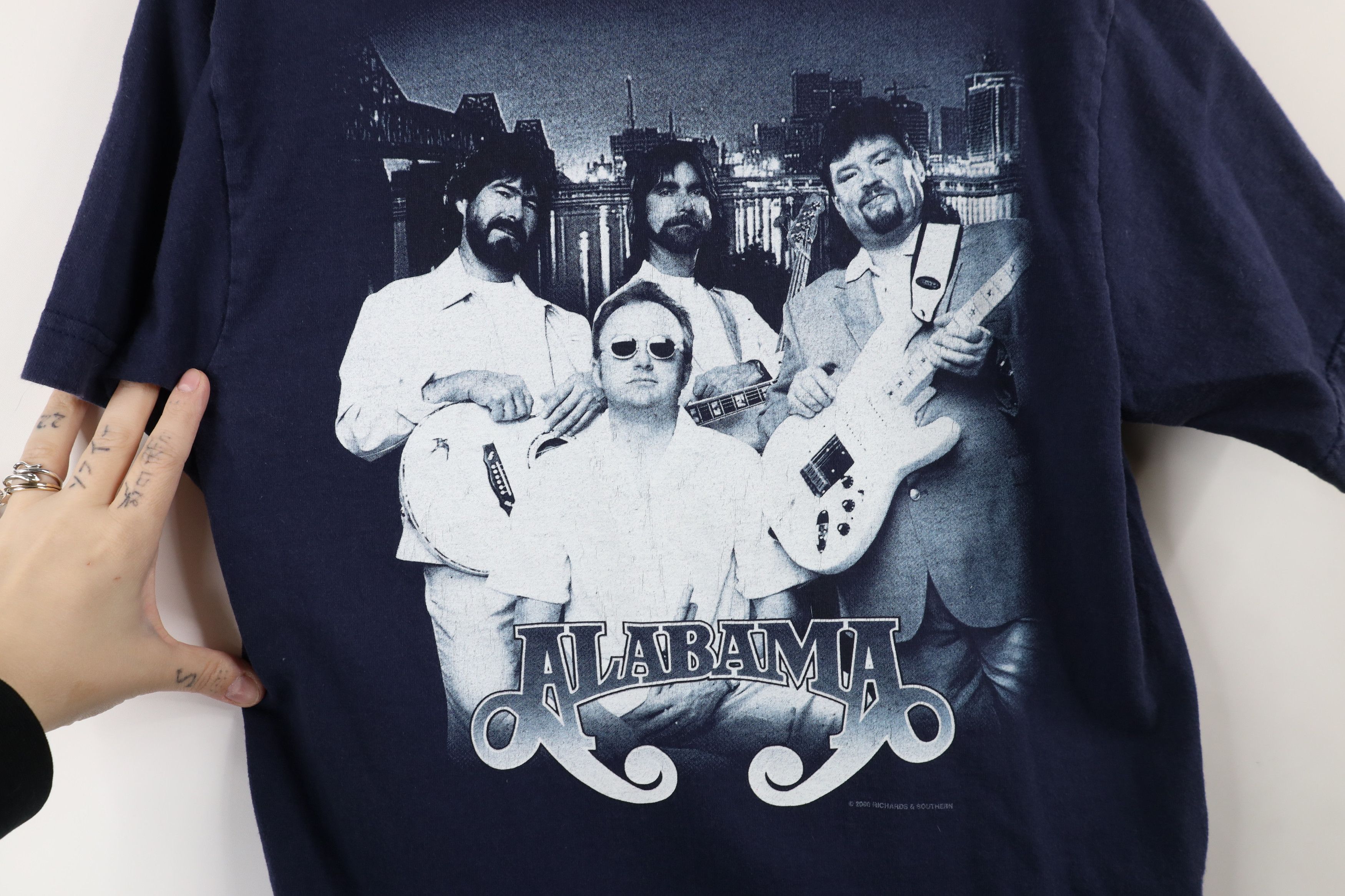 Vintage Vintage Y2K 2000 Spell Out Alabama Band Henley T-Shirt USA Size US M / EU 48-50 / 2 - 9 Thumbnail