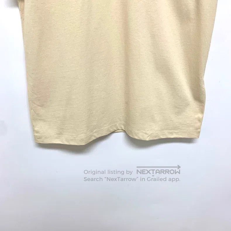 Valentino Valentino Short-sleeved T-shirt with printed letters Size XL / US 12-14 / IT 48-50 - 6 Thumbnail