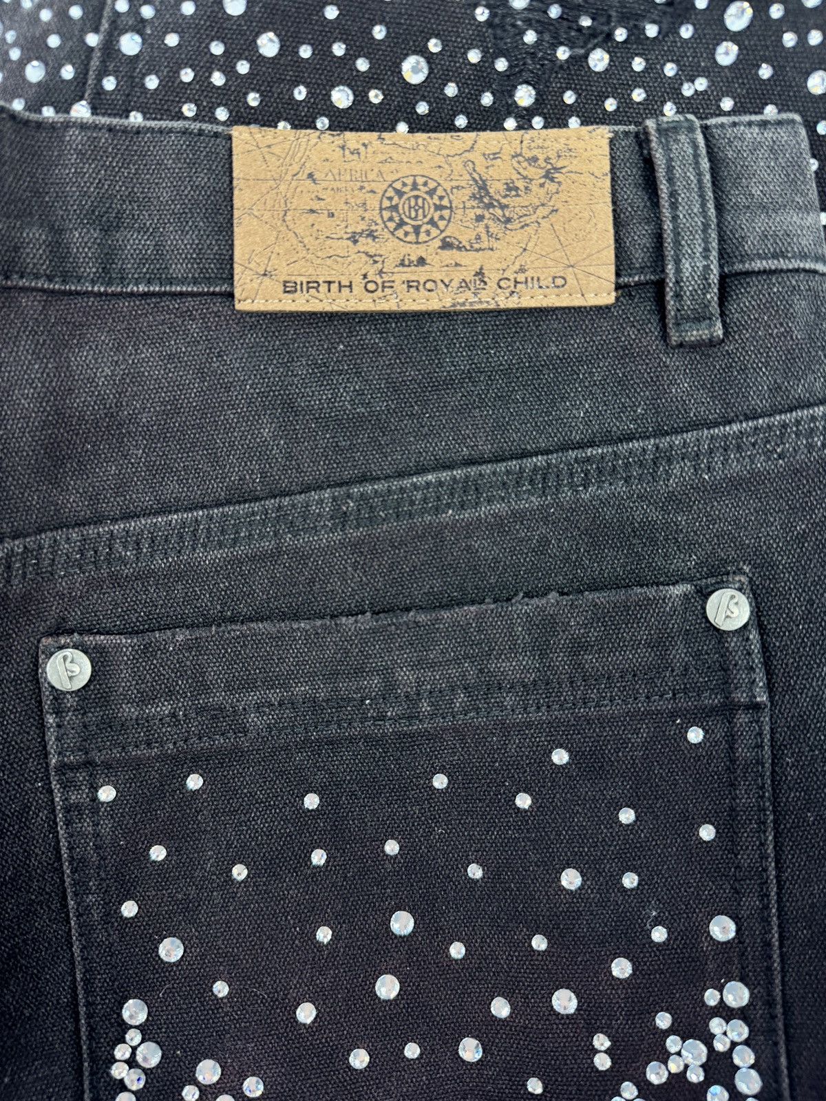 Birth of Royal Child CRYSTAL EMBELLISHED SHORTS Size US 34 / EU 50 - 3 Thumbnail