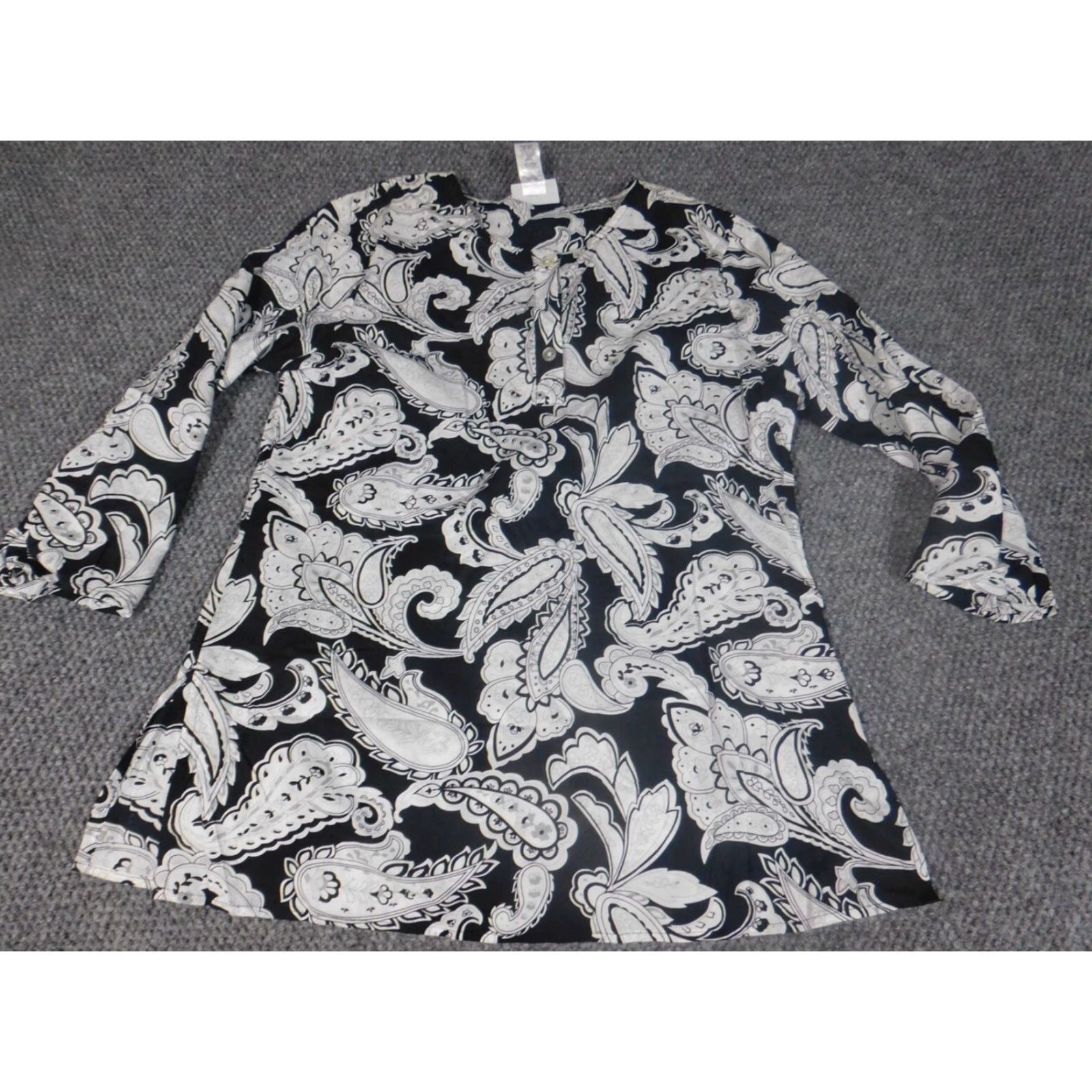 Vintage Jaclyn Smith Womens Blouse L Black Floral Crew Neck Pullover Casual Lightweight 100% Cotton Regular Fit Size L / US 10 / IT 46 - 2 Thumbnail